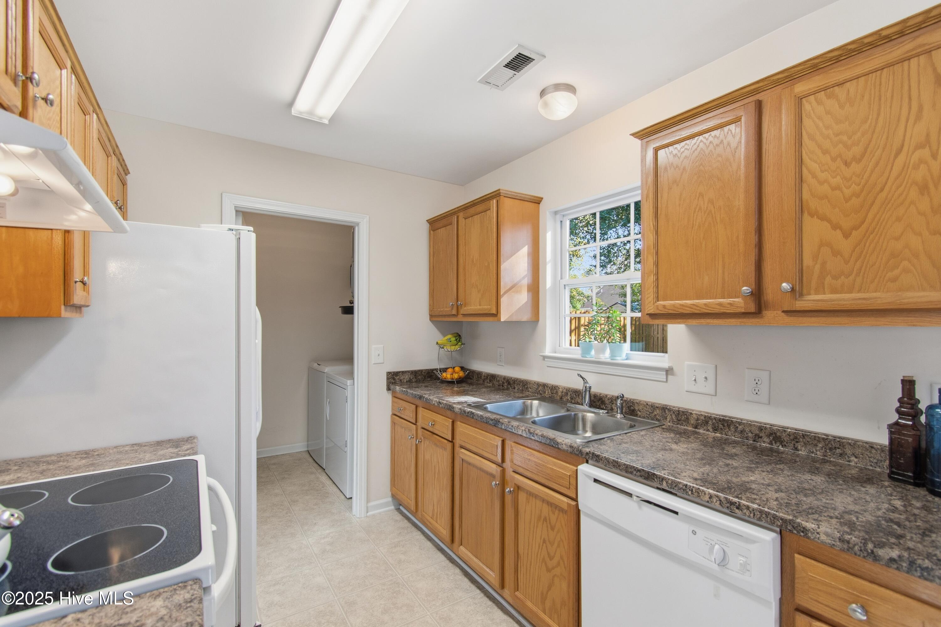 928 Bobby Brown Circle