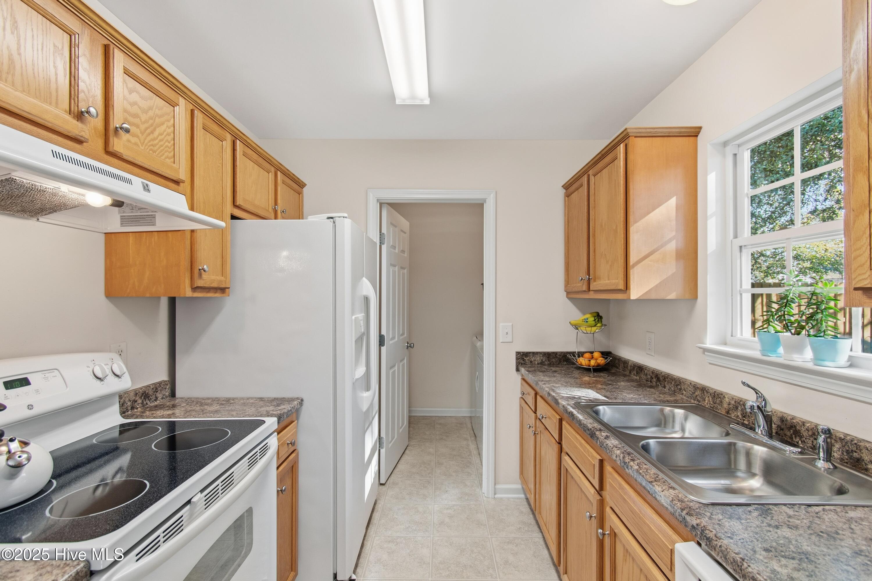 928 Bobby Brown Circle