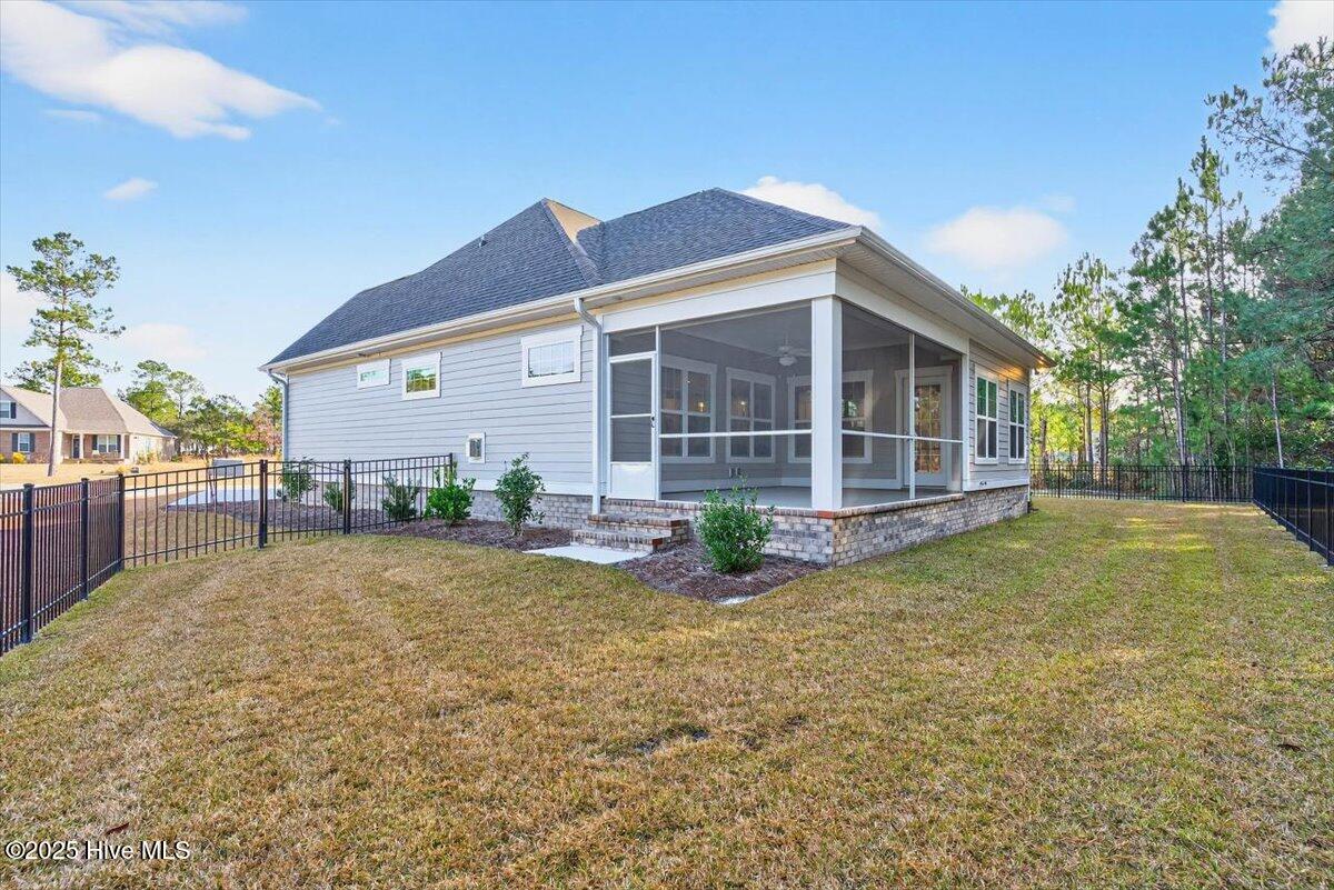 953 Ashburton Road SE