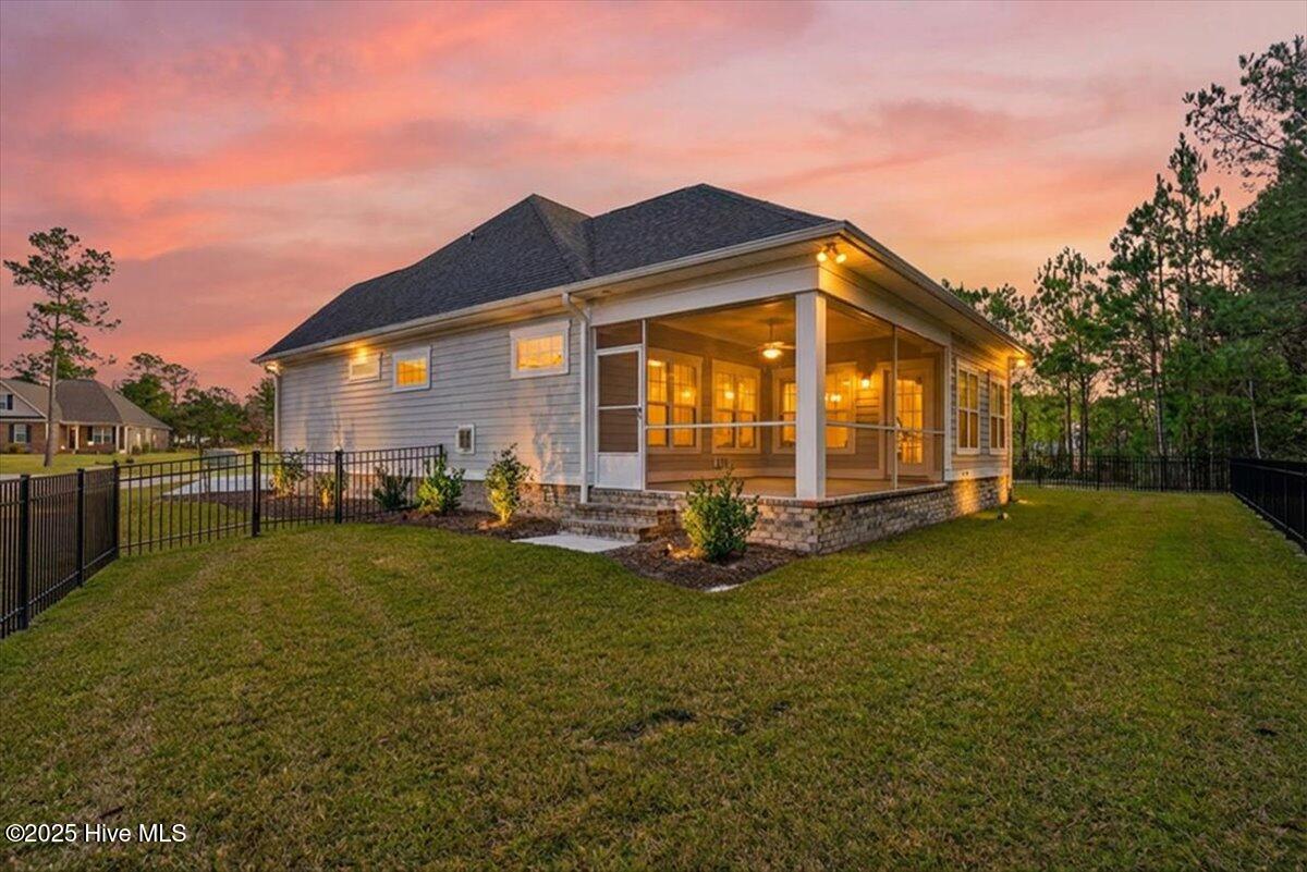 953 Ashburton Road SE