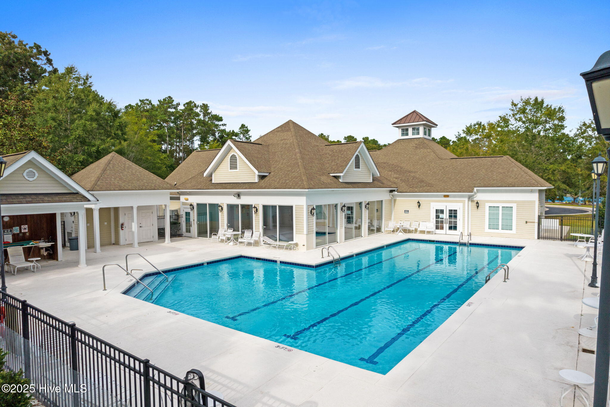 953 Ashburton Road SE