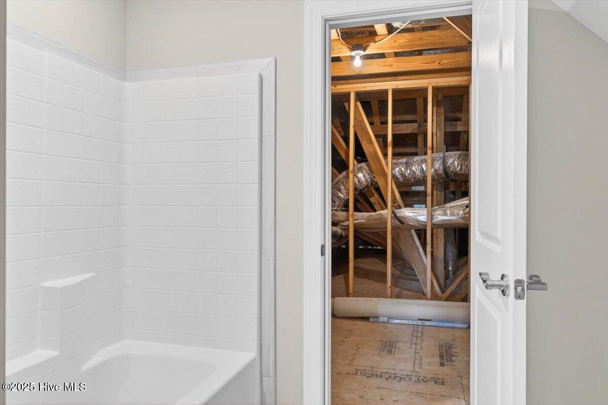 953 Ashburton Road SE