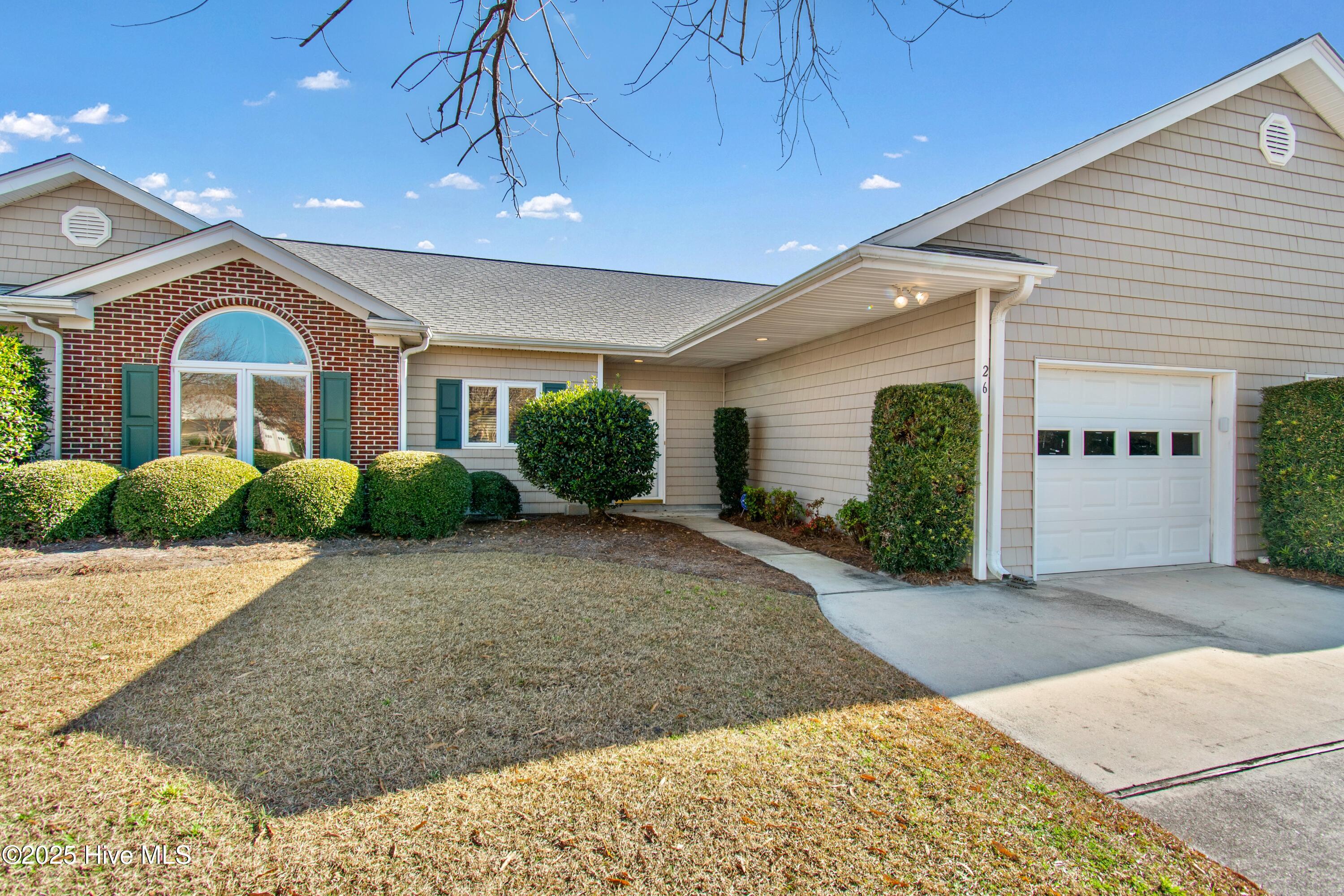 26 Forest Oaks Drive