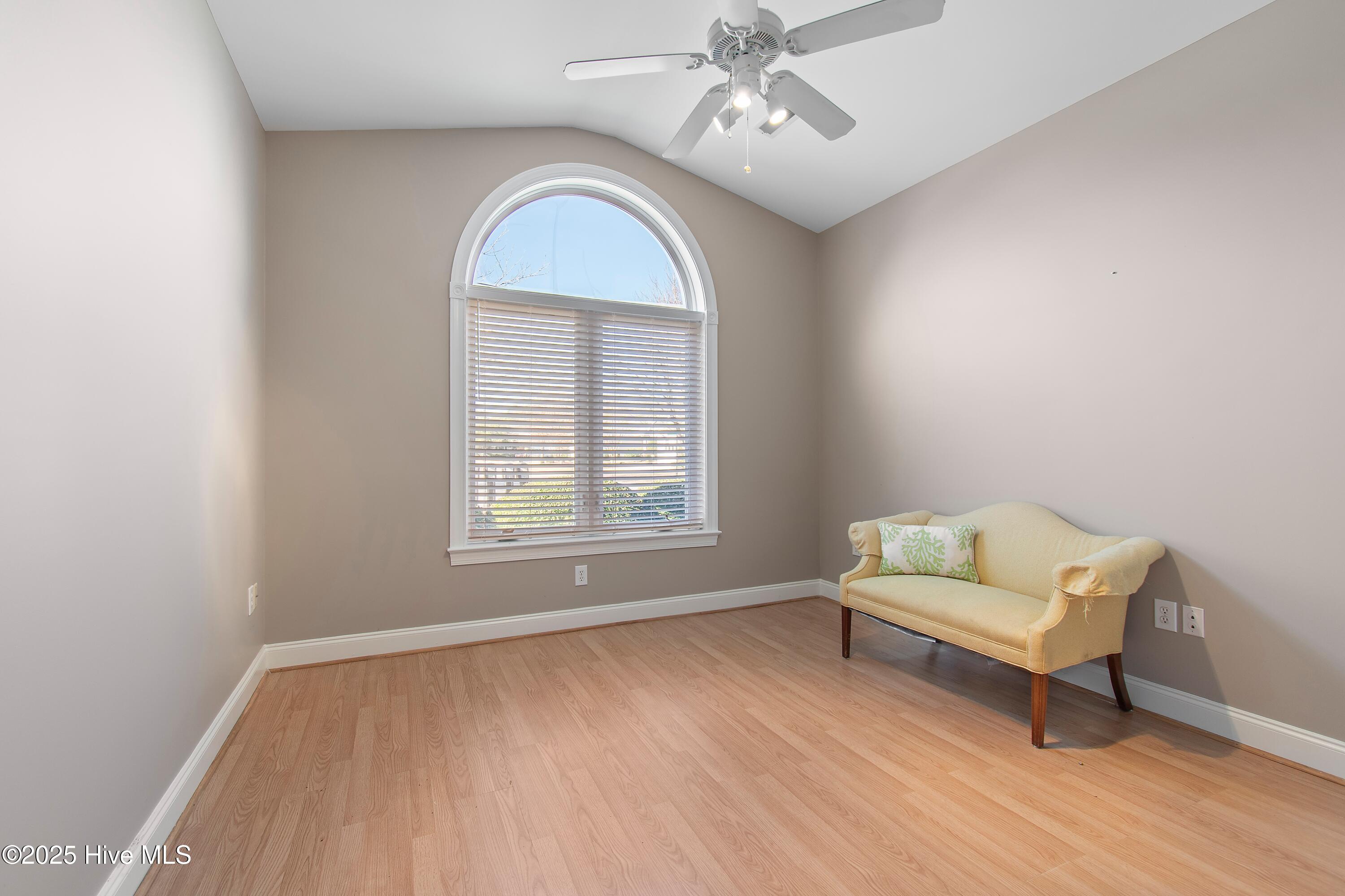 26 Forest Oaks Drive