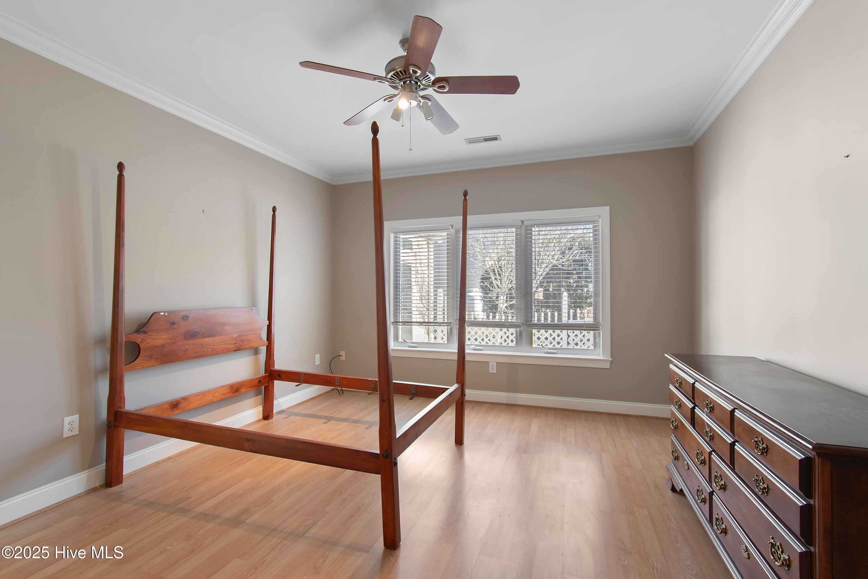 26 Forest Oaks Drive