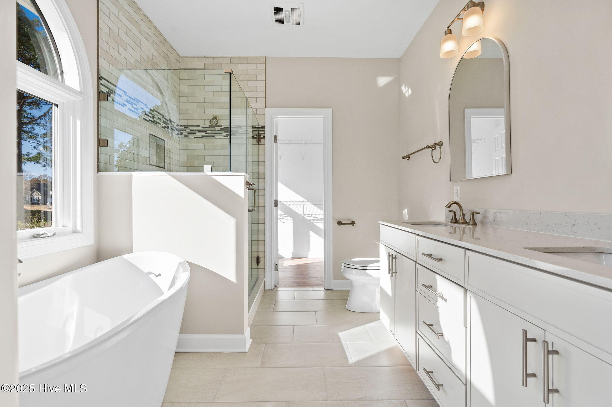 3223 St Andrews Circle SE