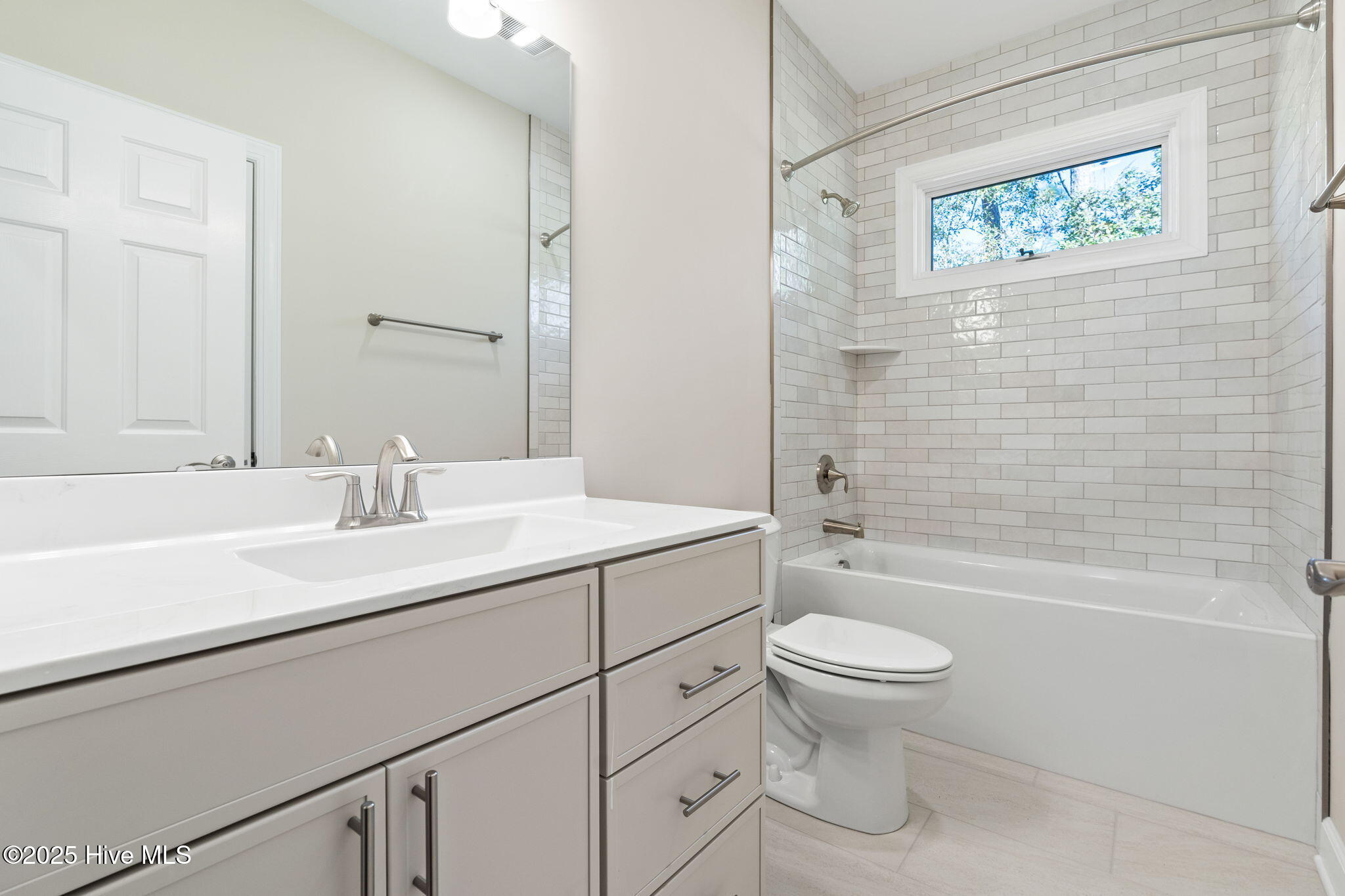 3223 St Andrews Circle SE