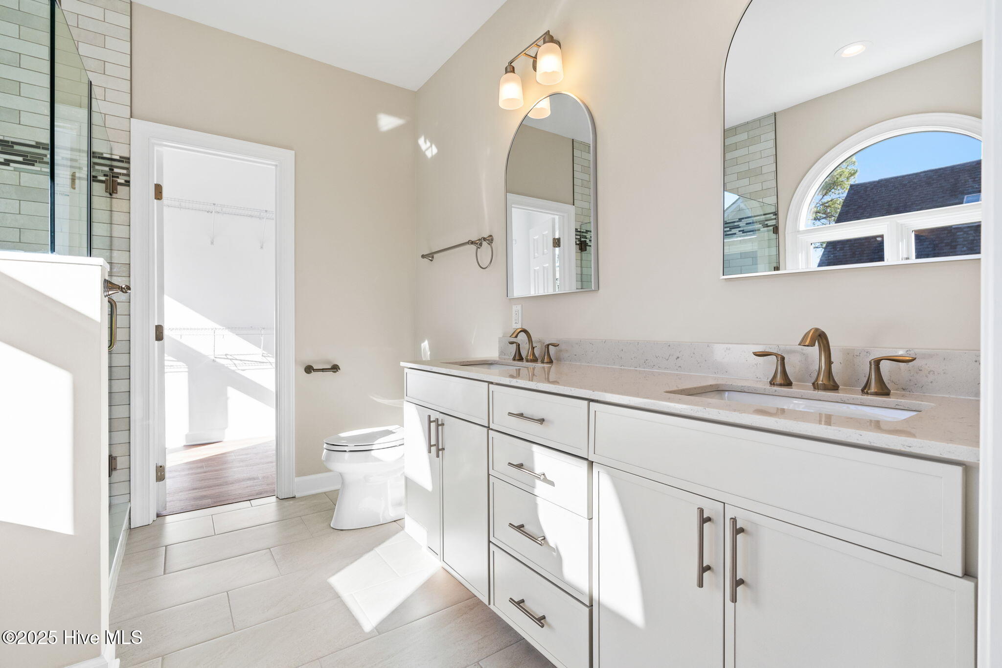 3223 St Andrews Circle SE