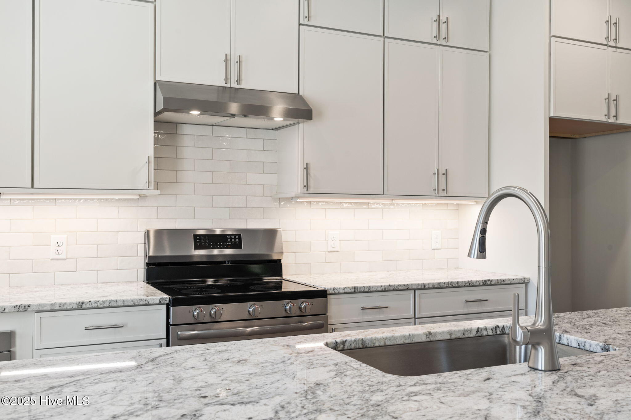 3223 St Andrews Circle SE