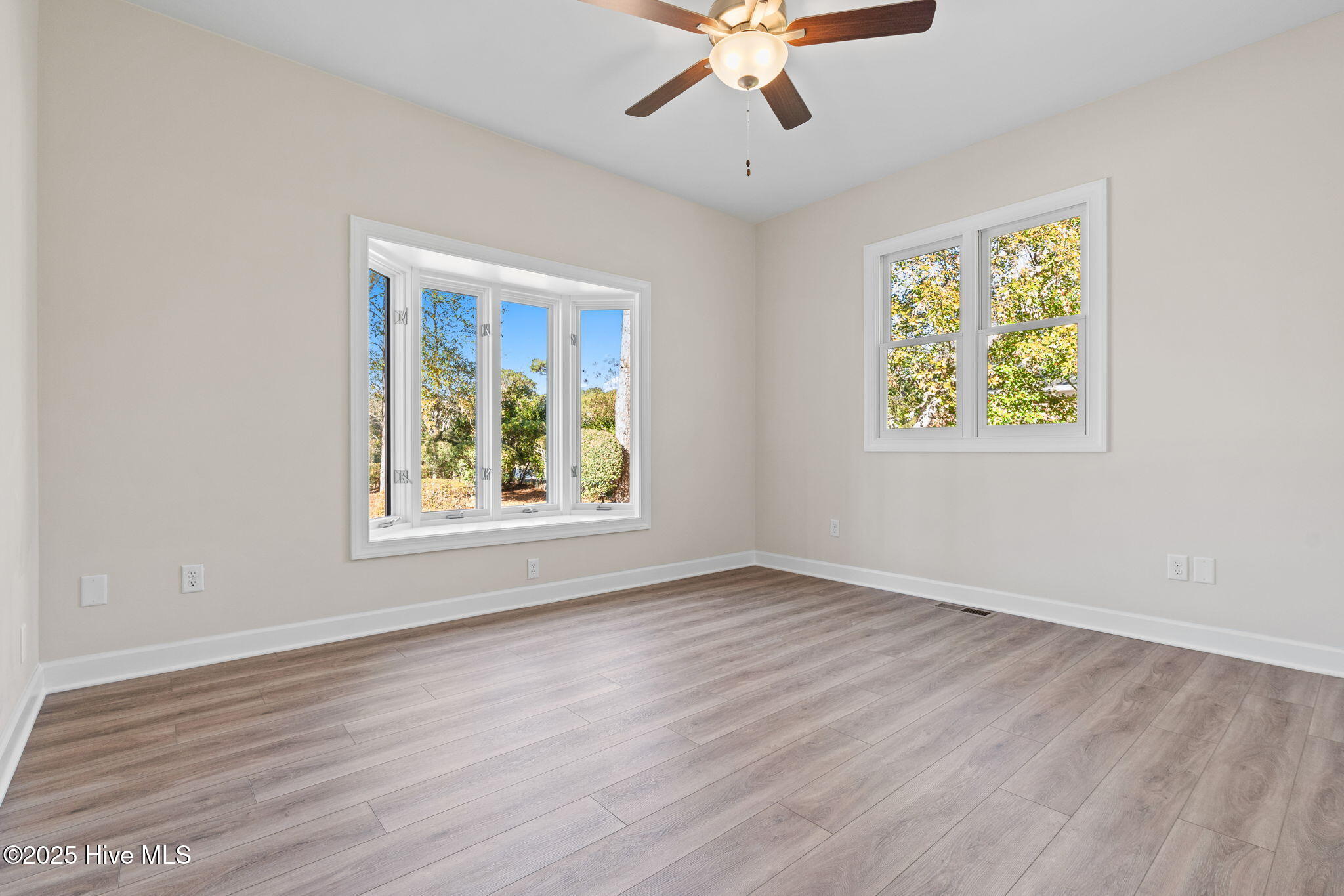 3223 St Andrews Circle SE