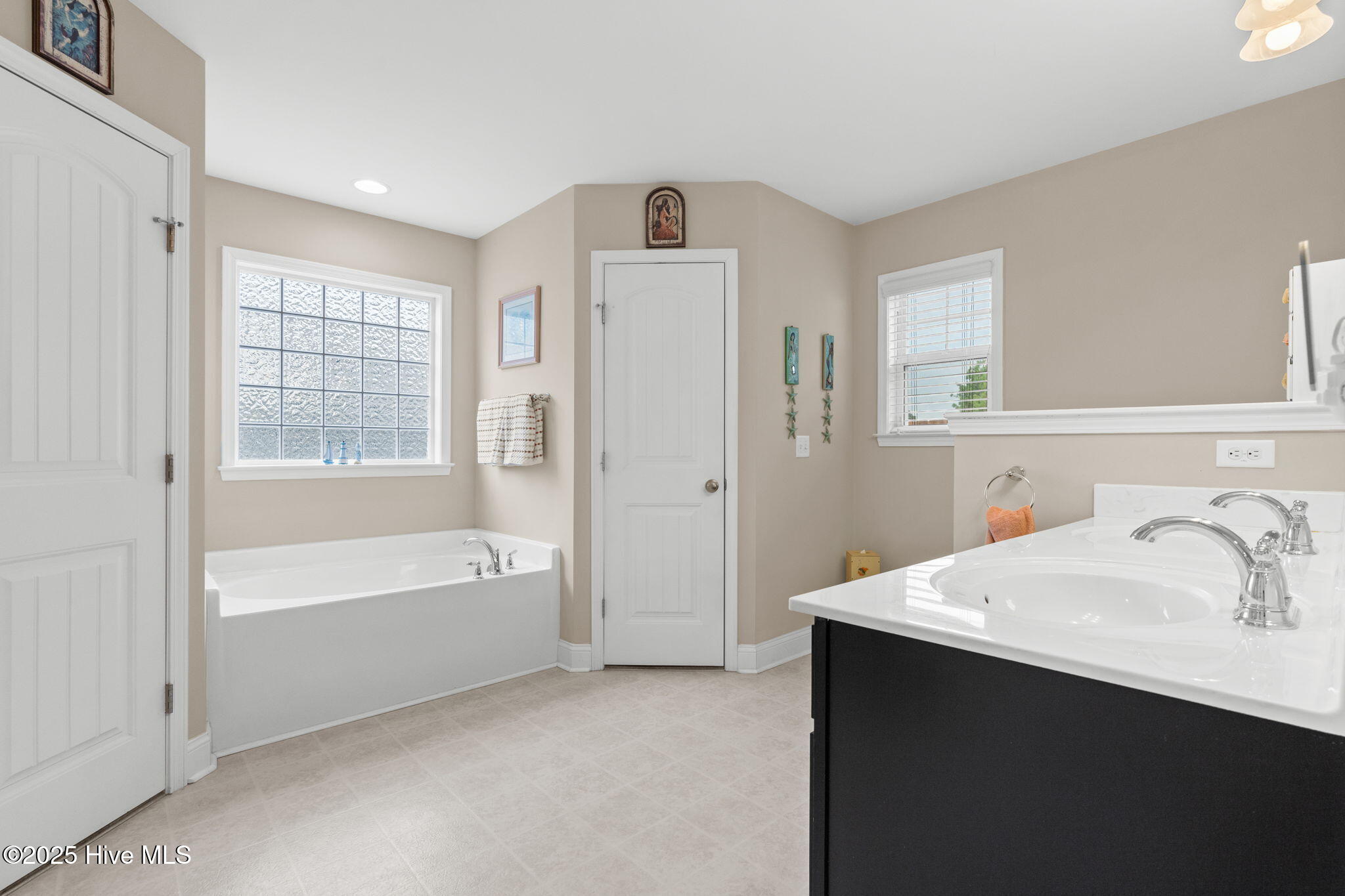 4431 Maritime Oak Drive SE