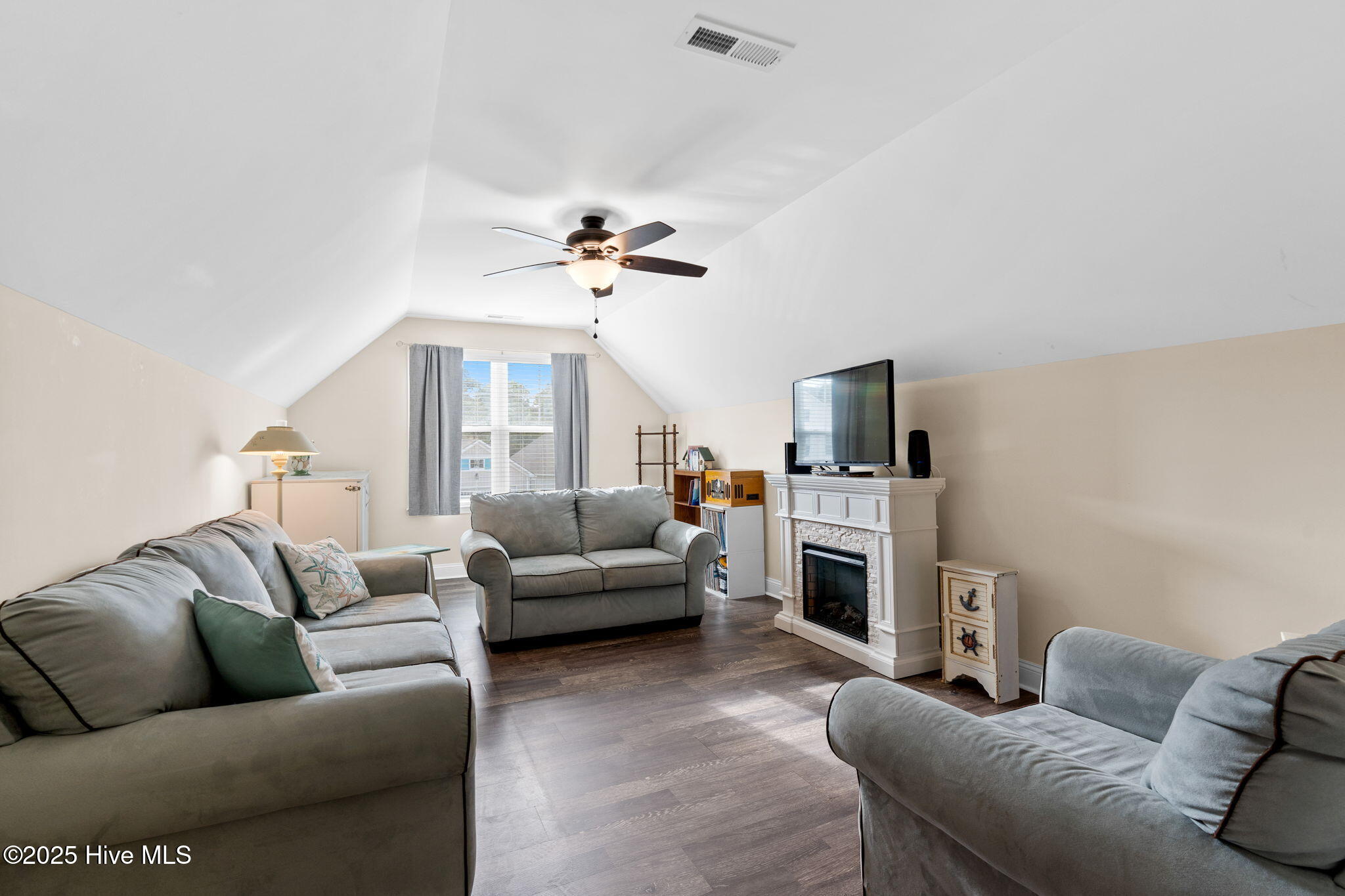 4431 Maritime Oak Drive SE