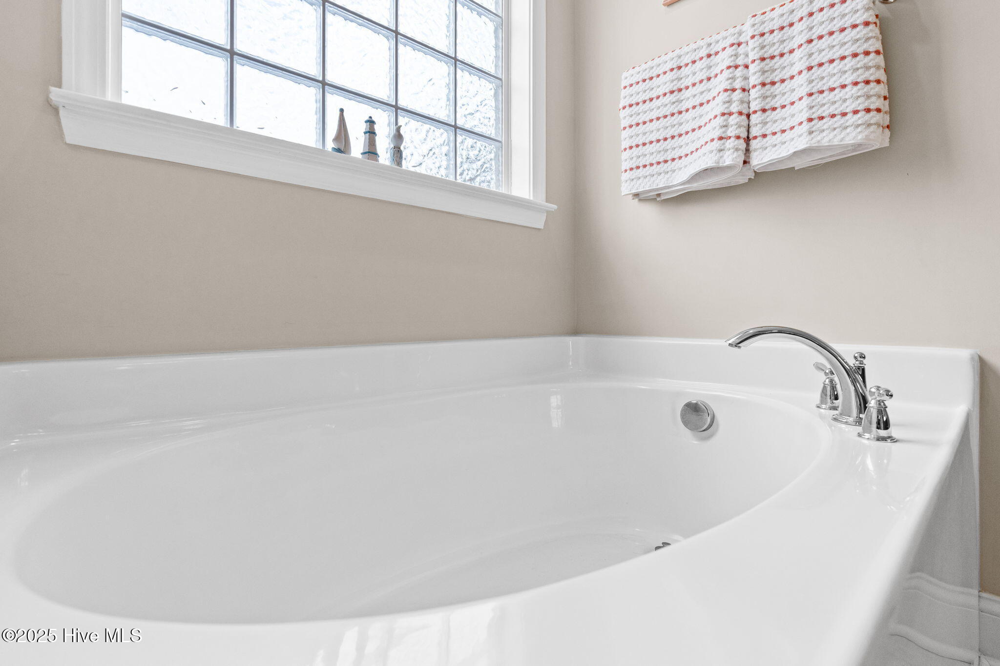 4431 Maritime Oak Drive SE