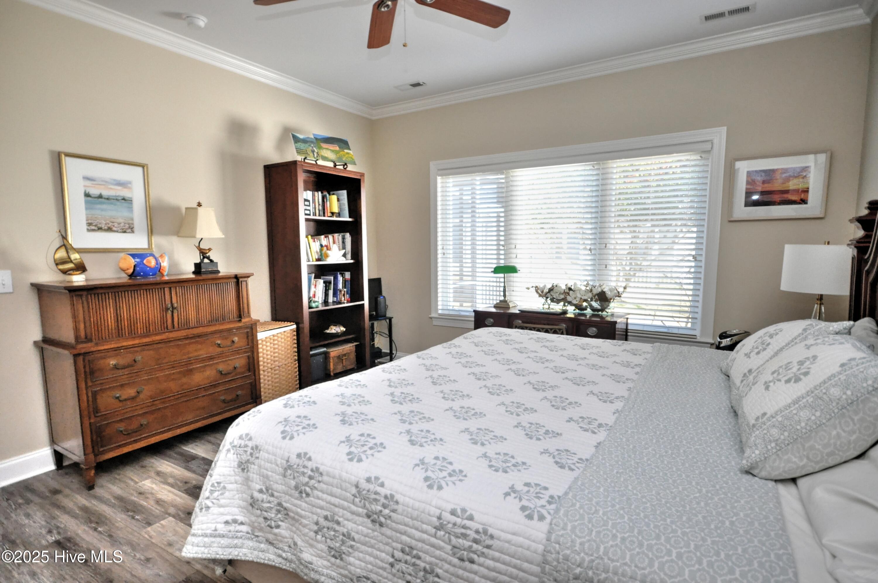 37 Forest Oaks Drive