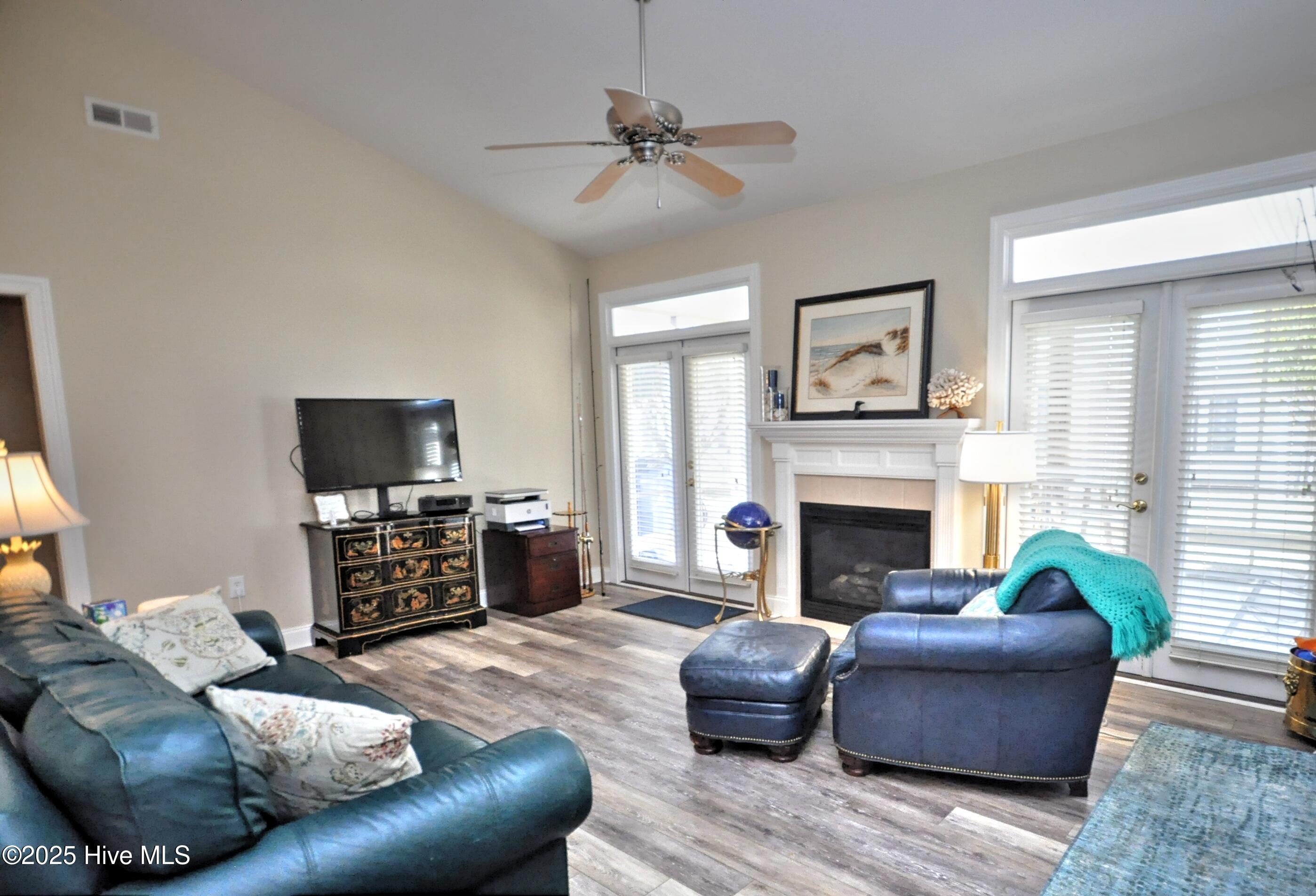 37 Forest Oaks Drive