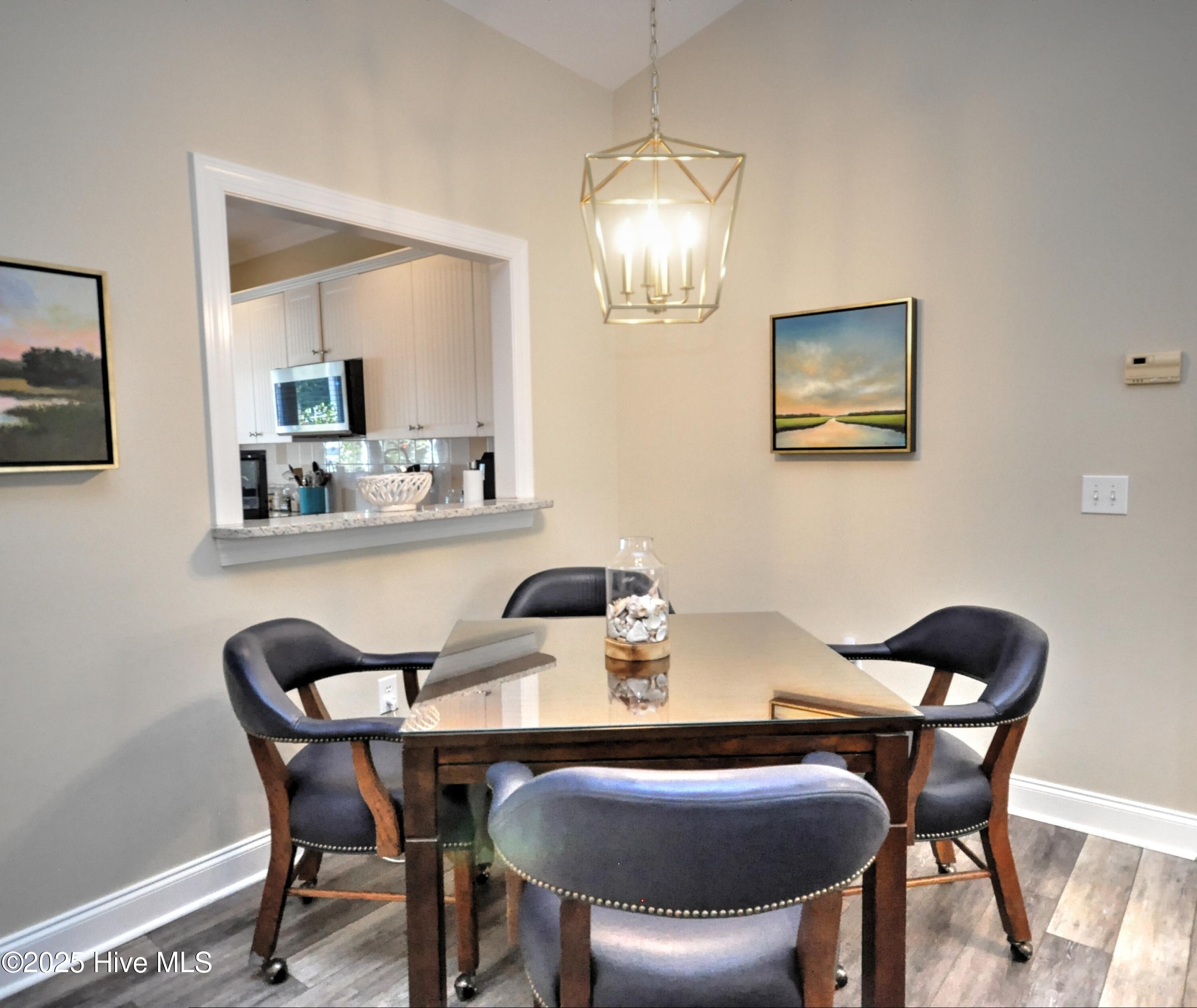 37 Forest Oaks Drive