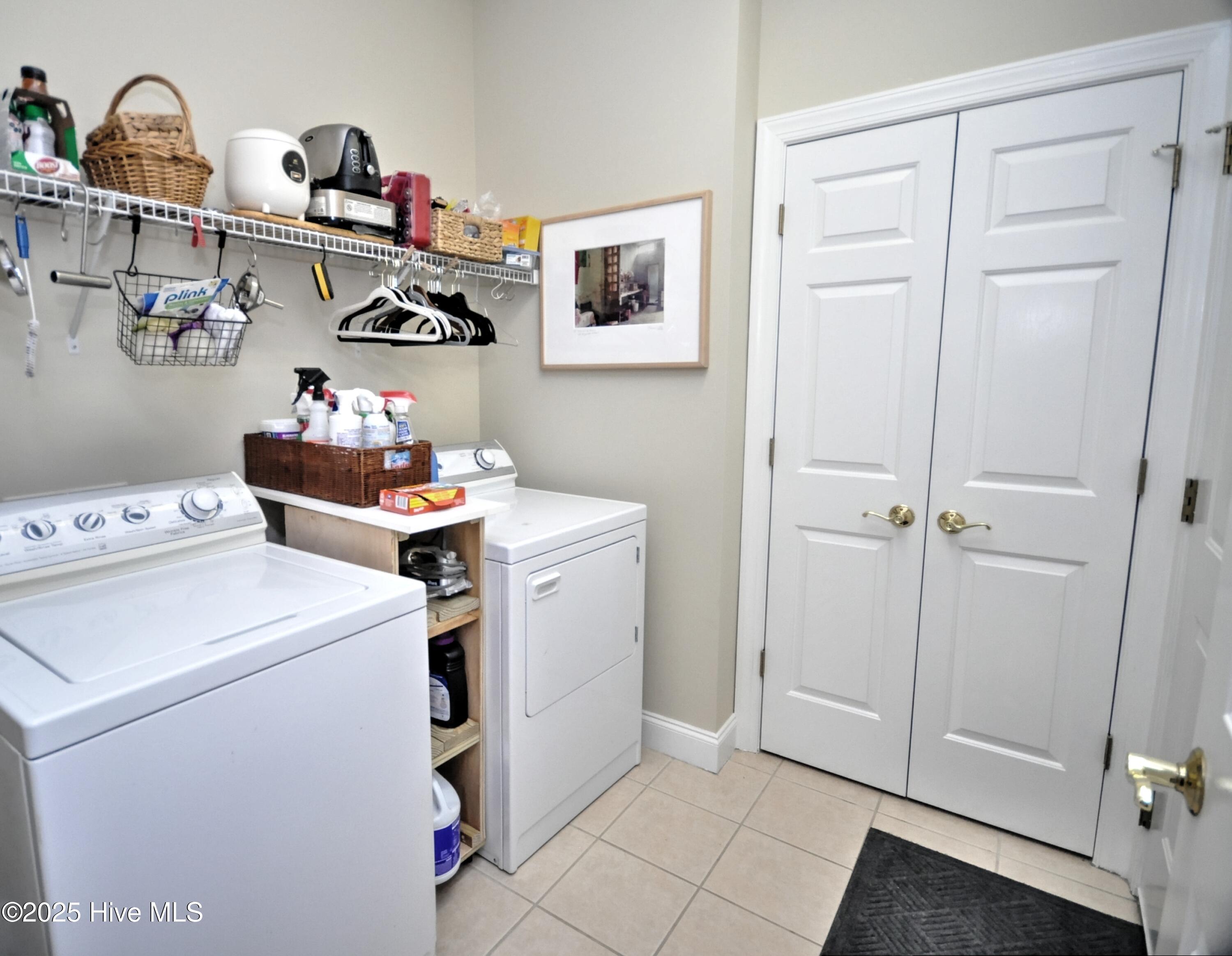 37 Forest Oaks Drive