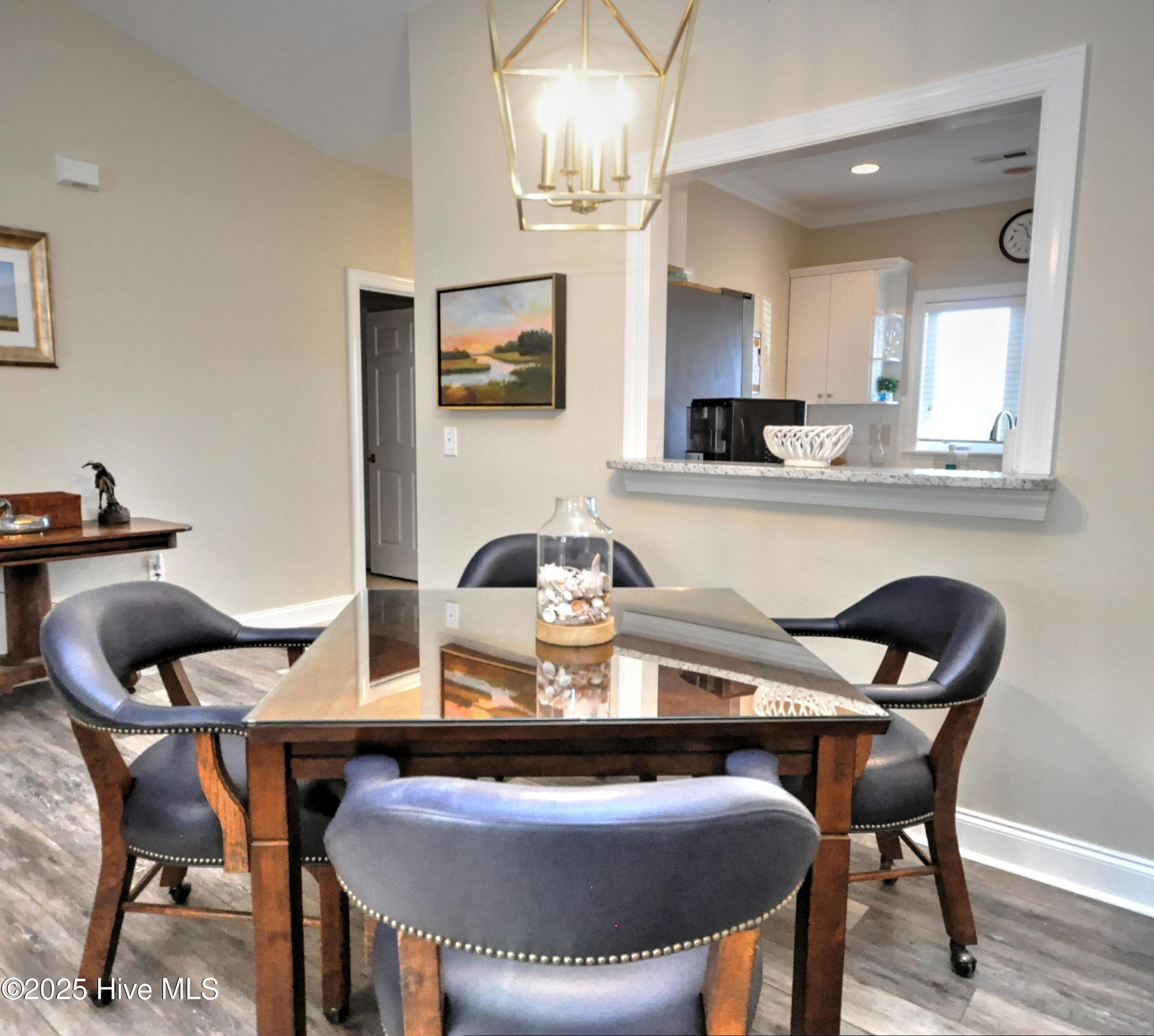 37 Forest Oaks Drive