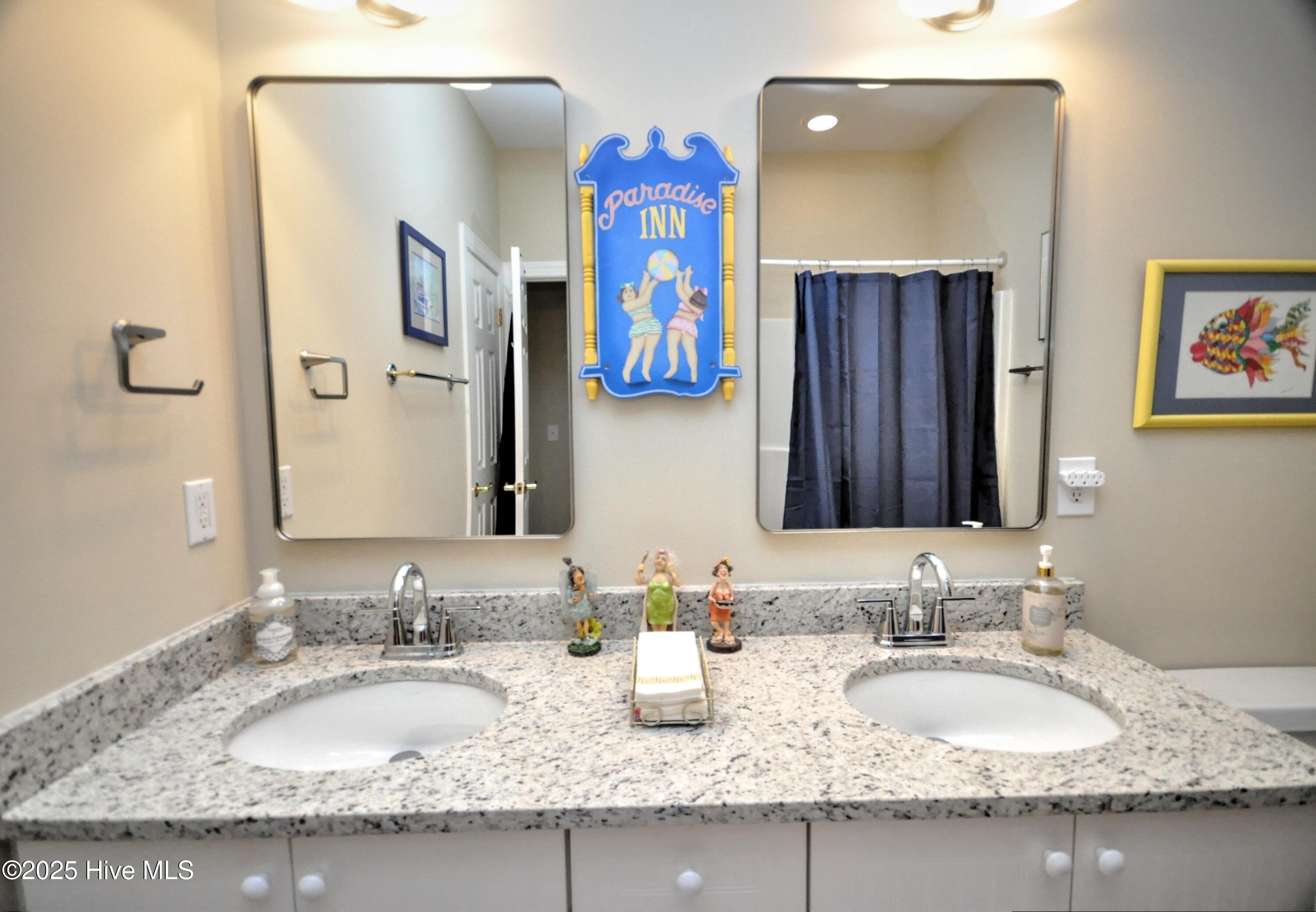 37 Forest Oaks Drive