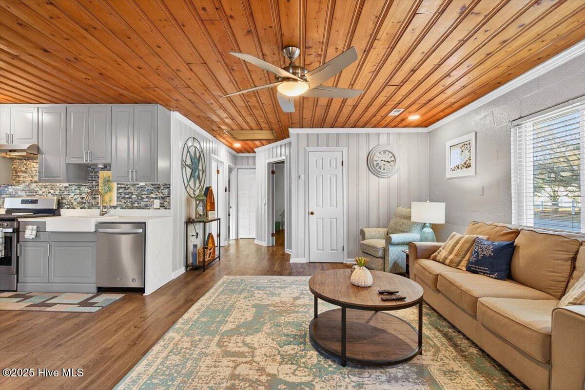 115 NE 66th Street