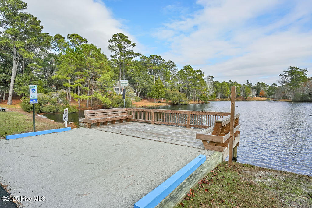 633 63 Pelican Circle SE