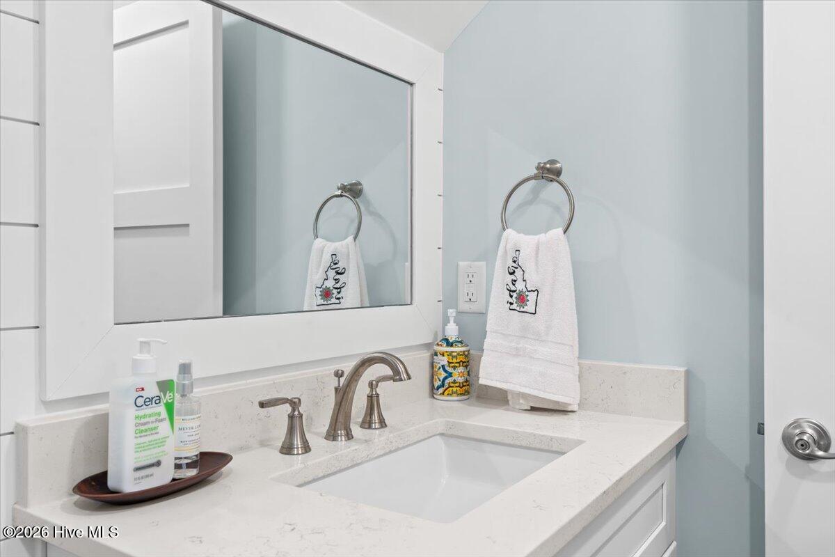 458 Raven Glen Drive