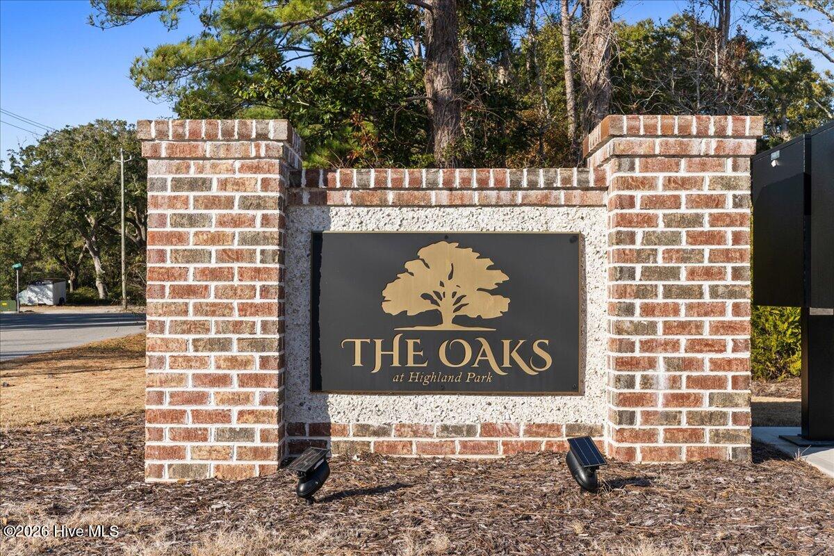 458 Raven Glen Drive