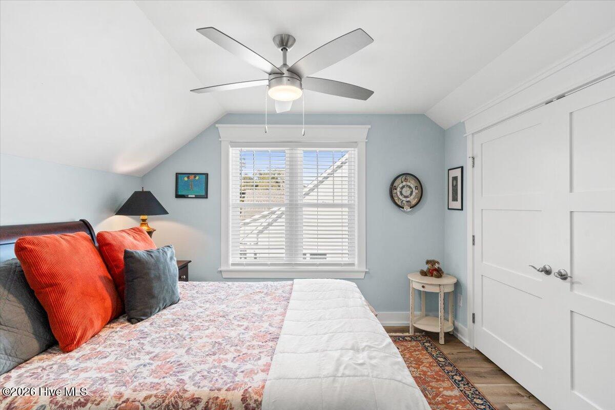 458 Raven Glen Drive