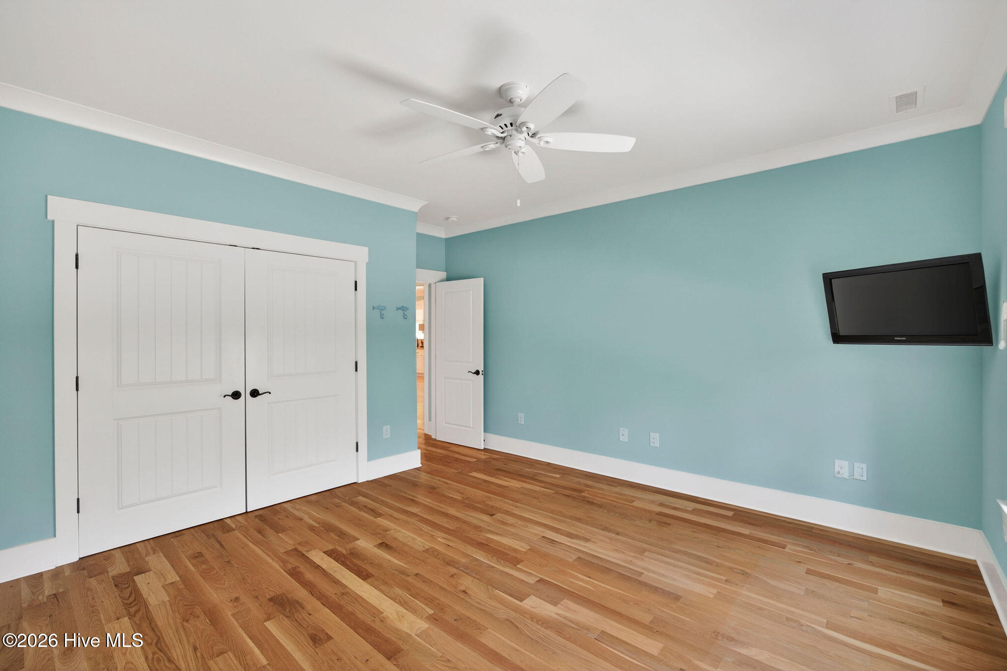 229 NE 43rd Street