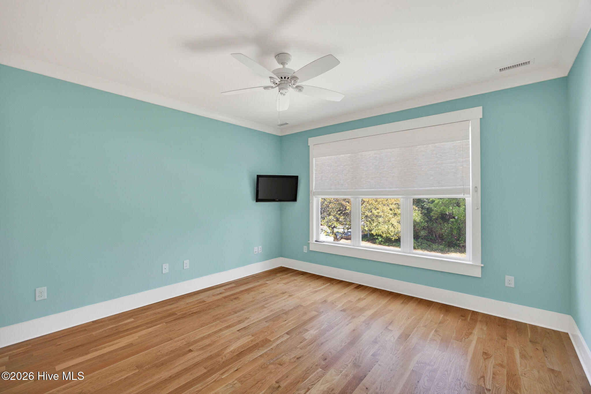 229 NE 43rd Street