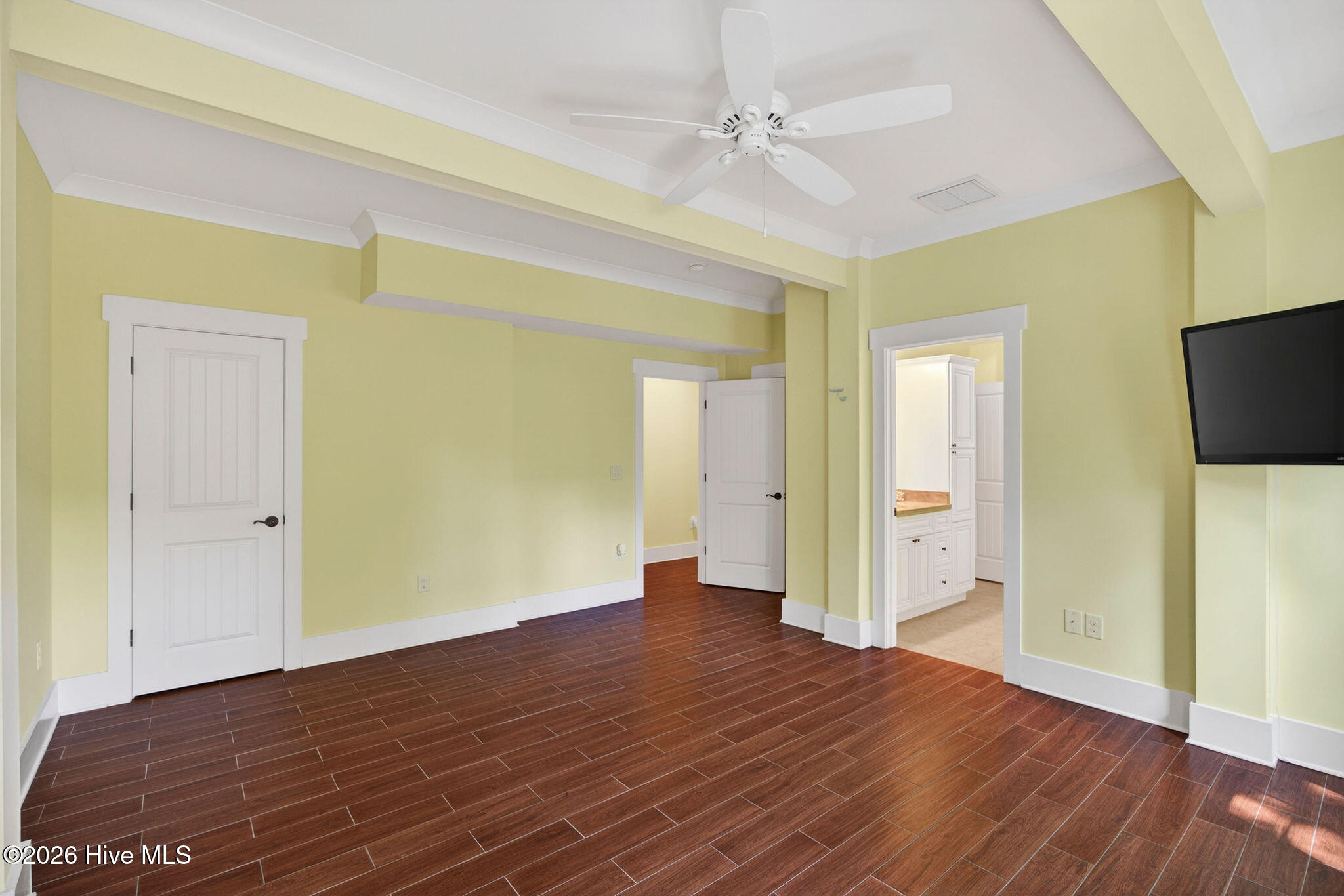 229 NE 43rd Street