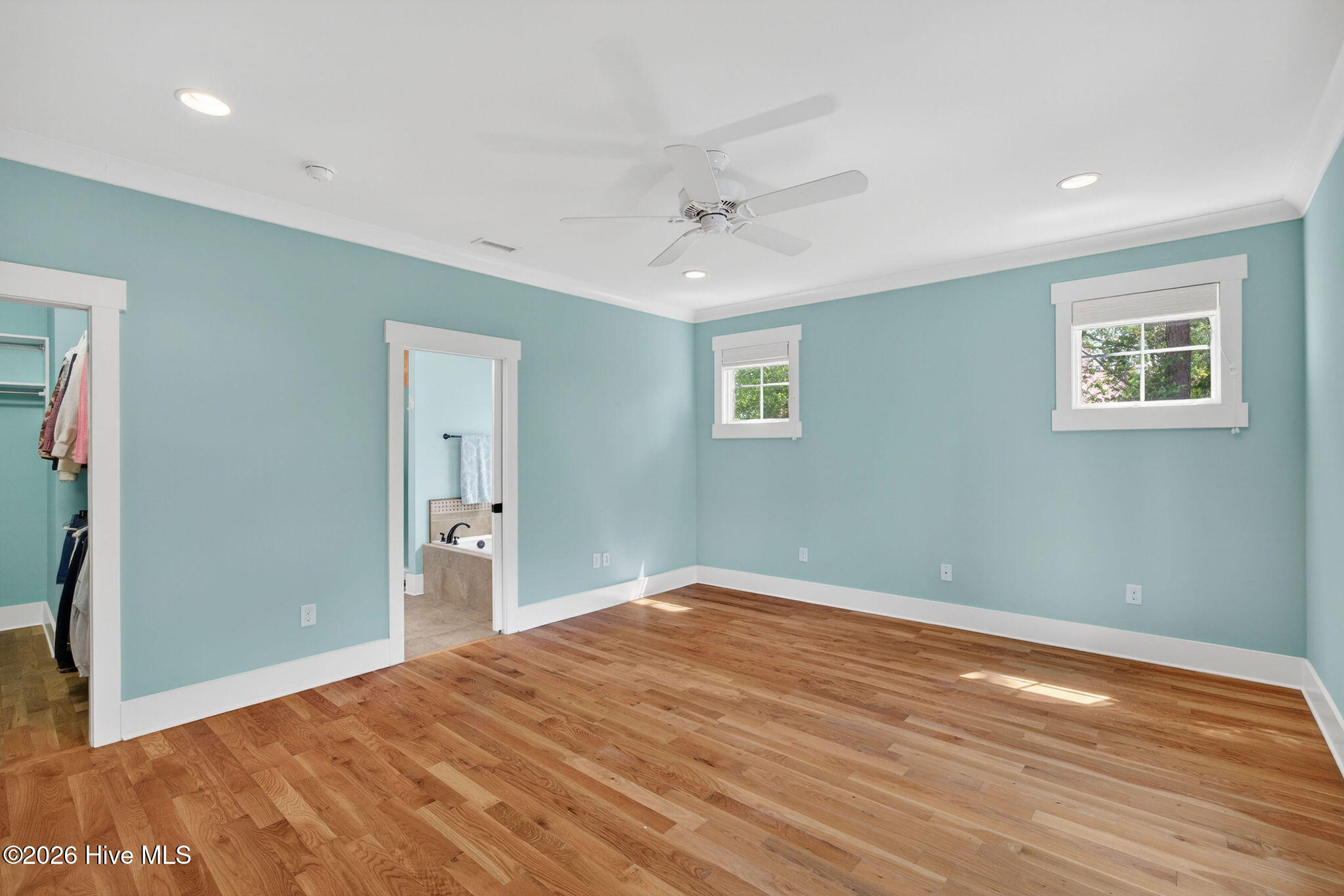 229 NE 43rd Street