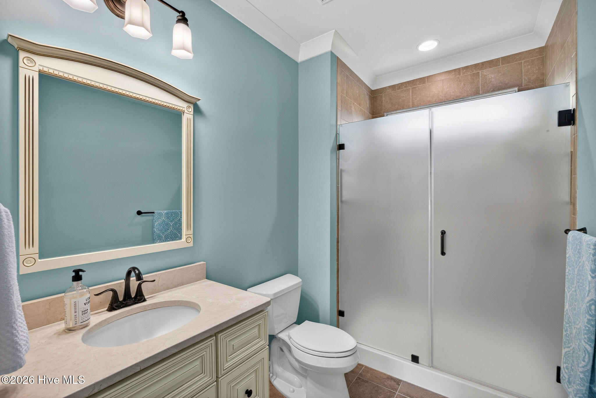 229 NE 43rd Street