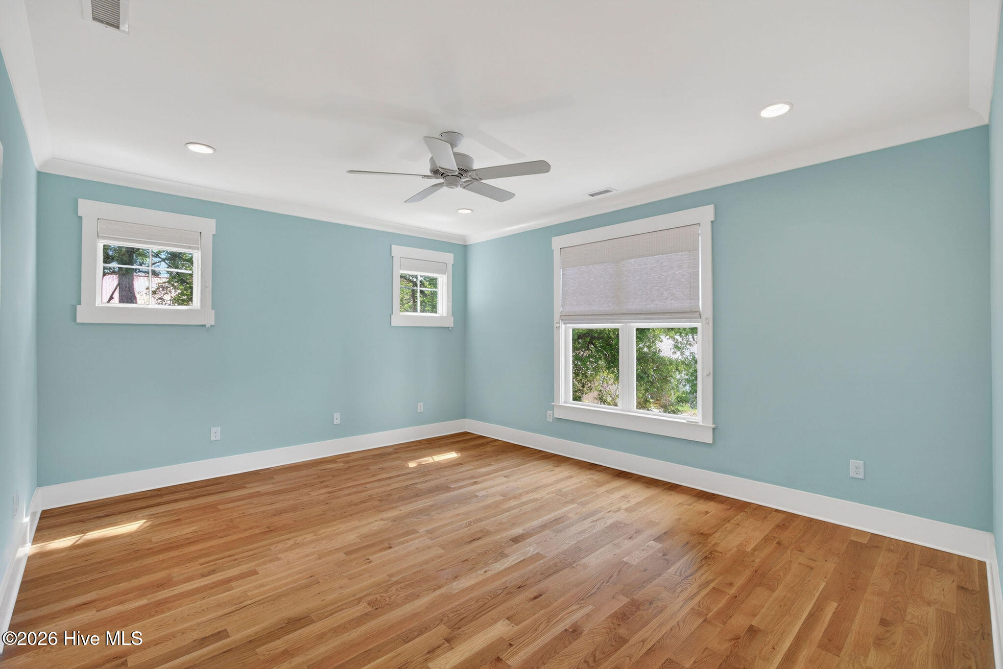 229 NE 43rd Street