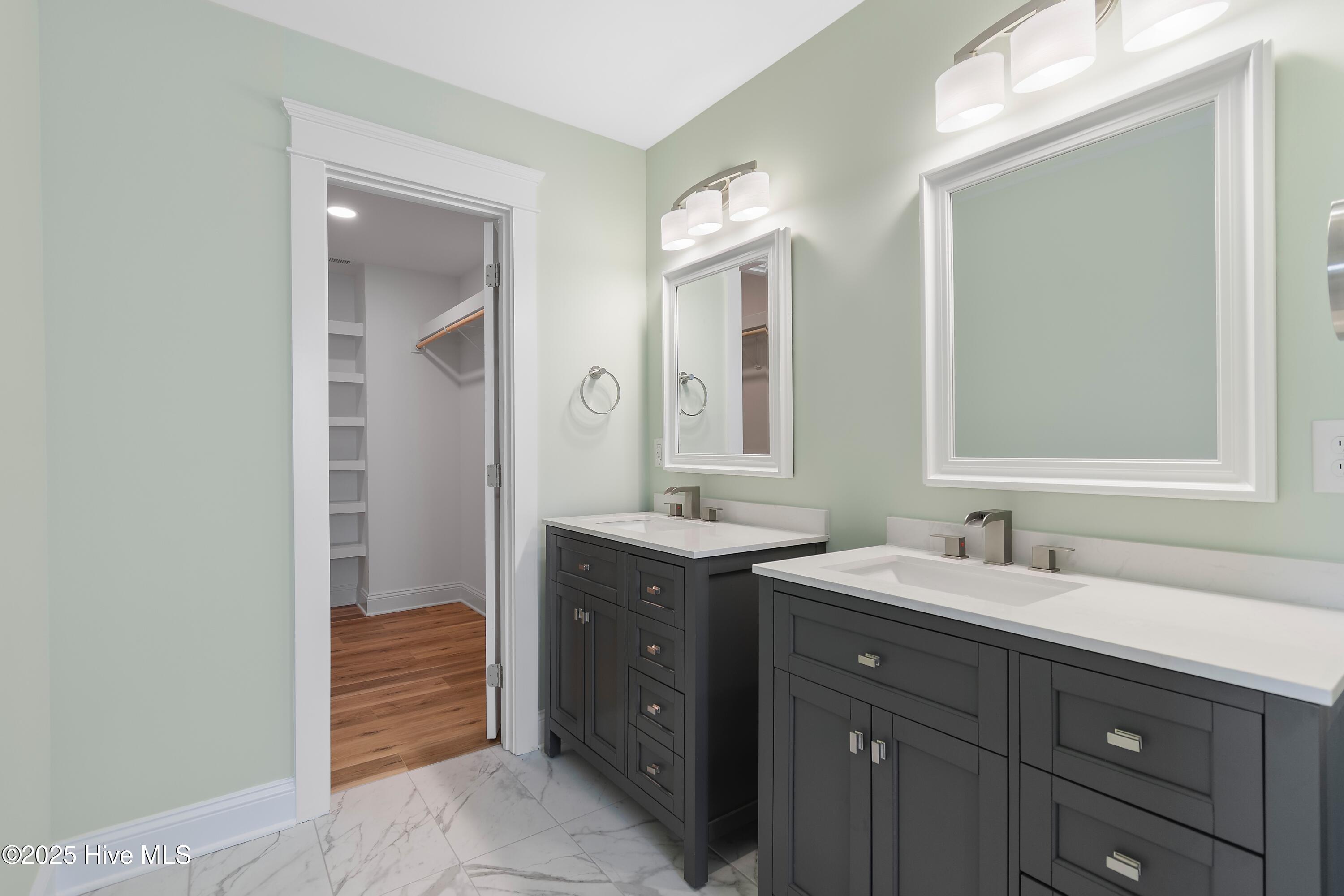 5515 E Pelican Drive