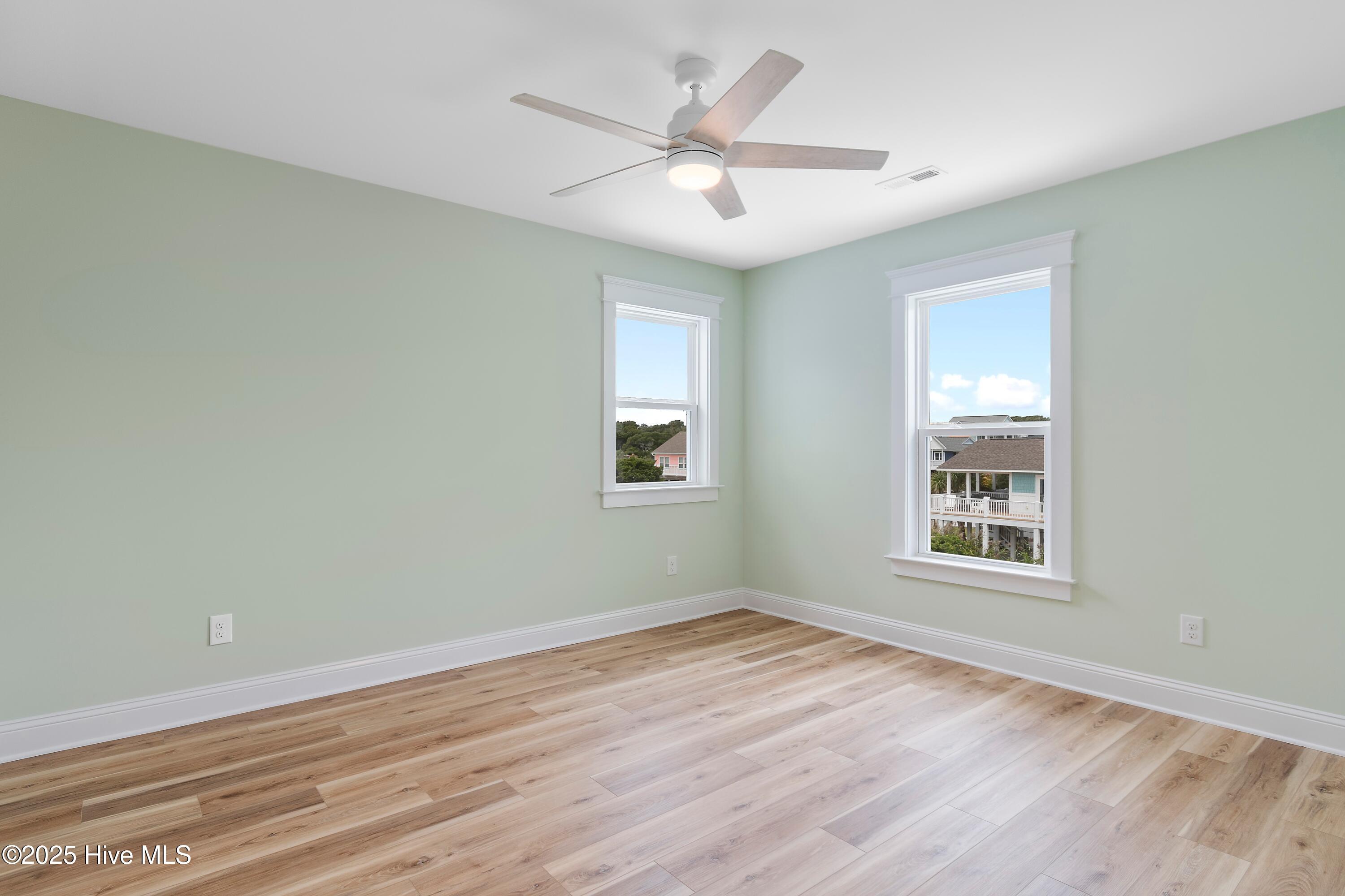 5515 E Pelican Drive