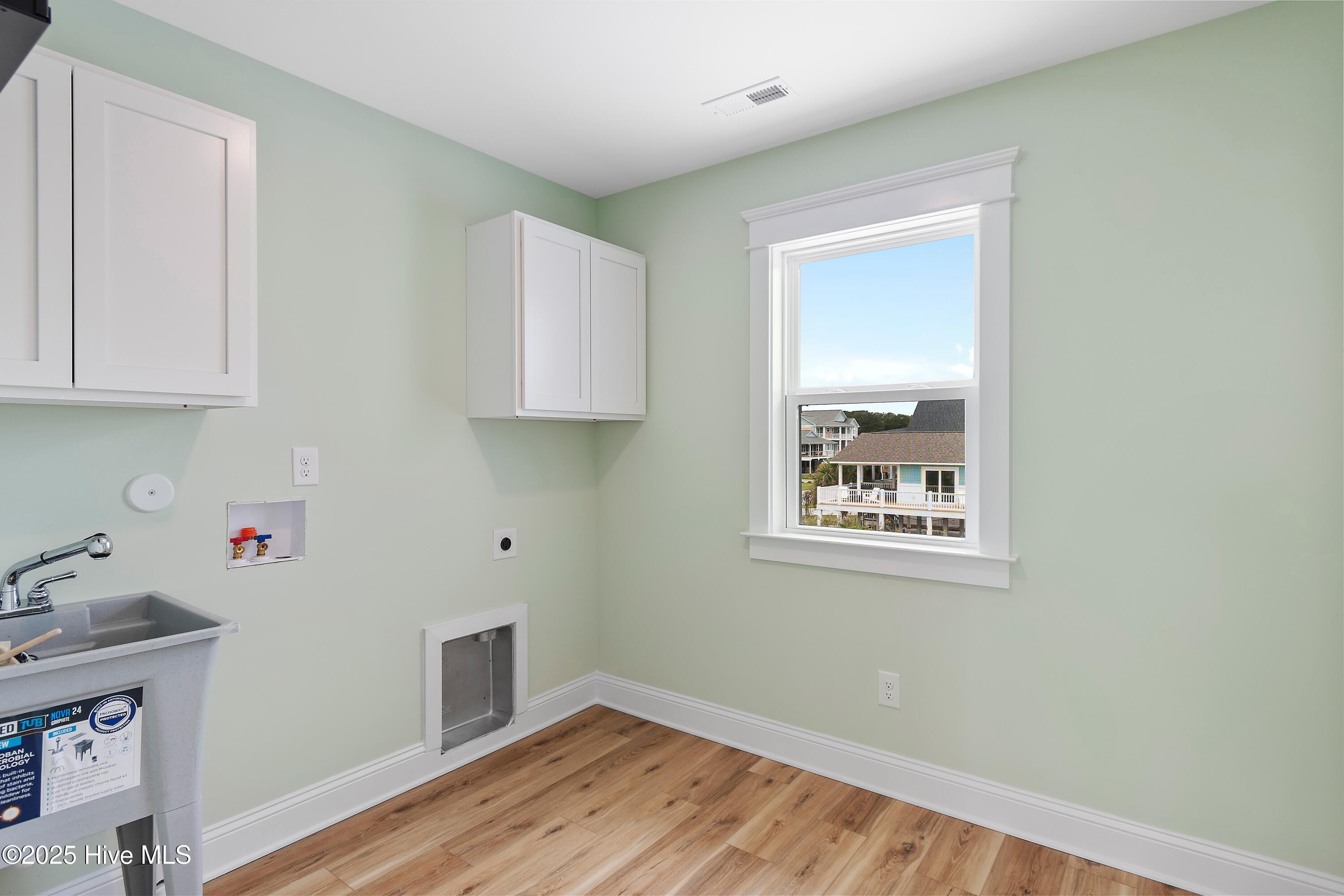 5515 E Pelican Drive