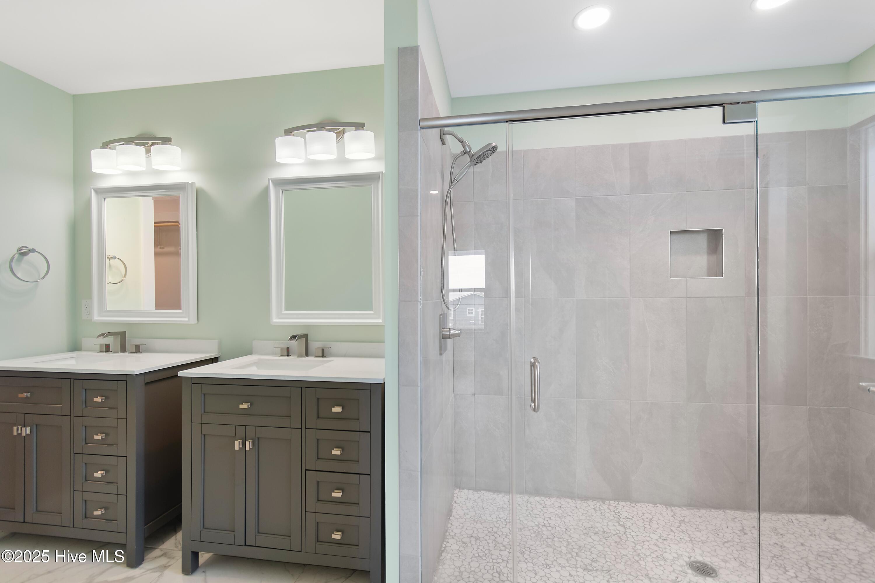 5515 E Pelican Drive