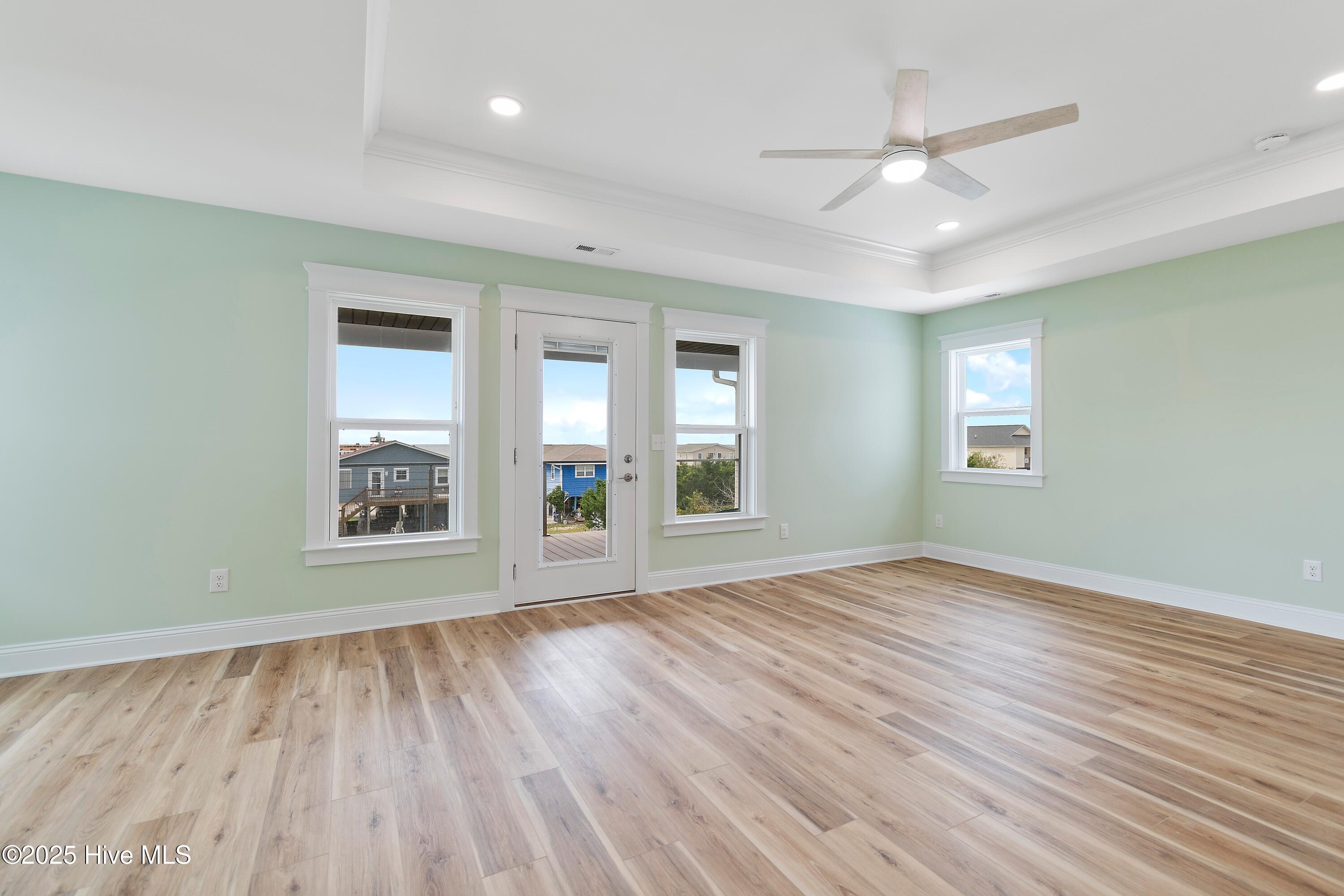 5515 E Pelican Drive