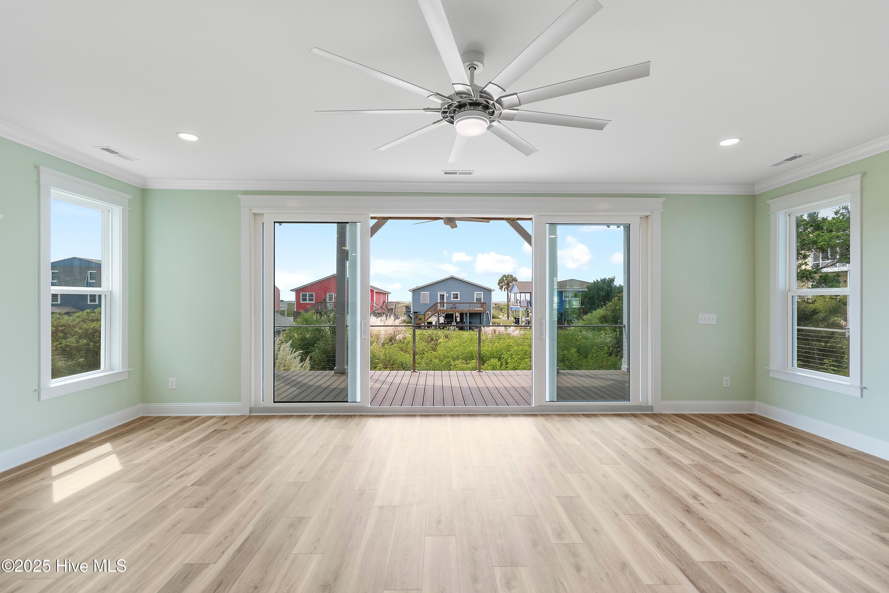 5515 E Pelican Drive