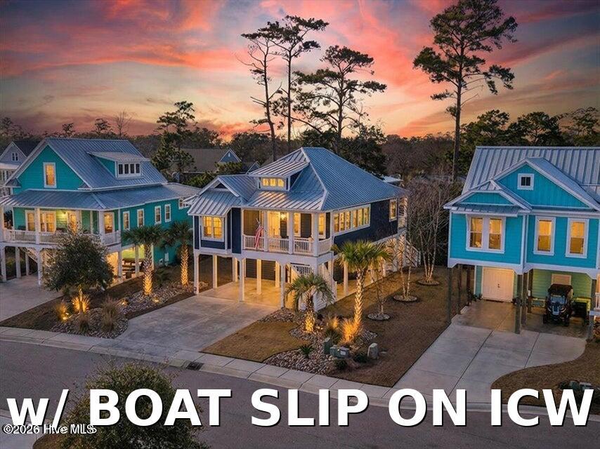 102 Lucas Cove