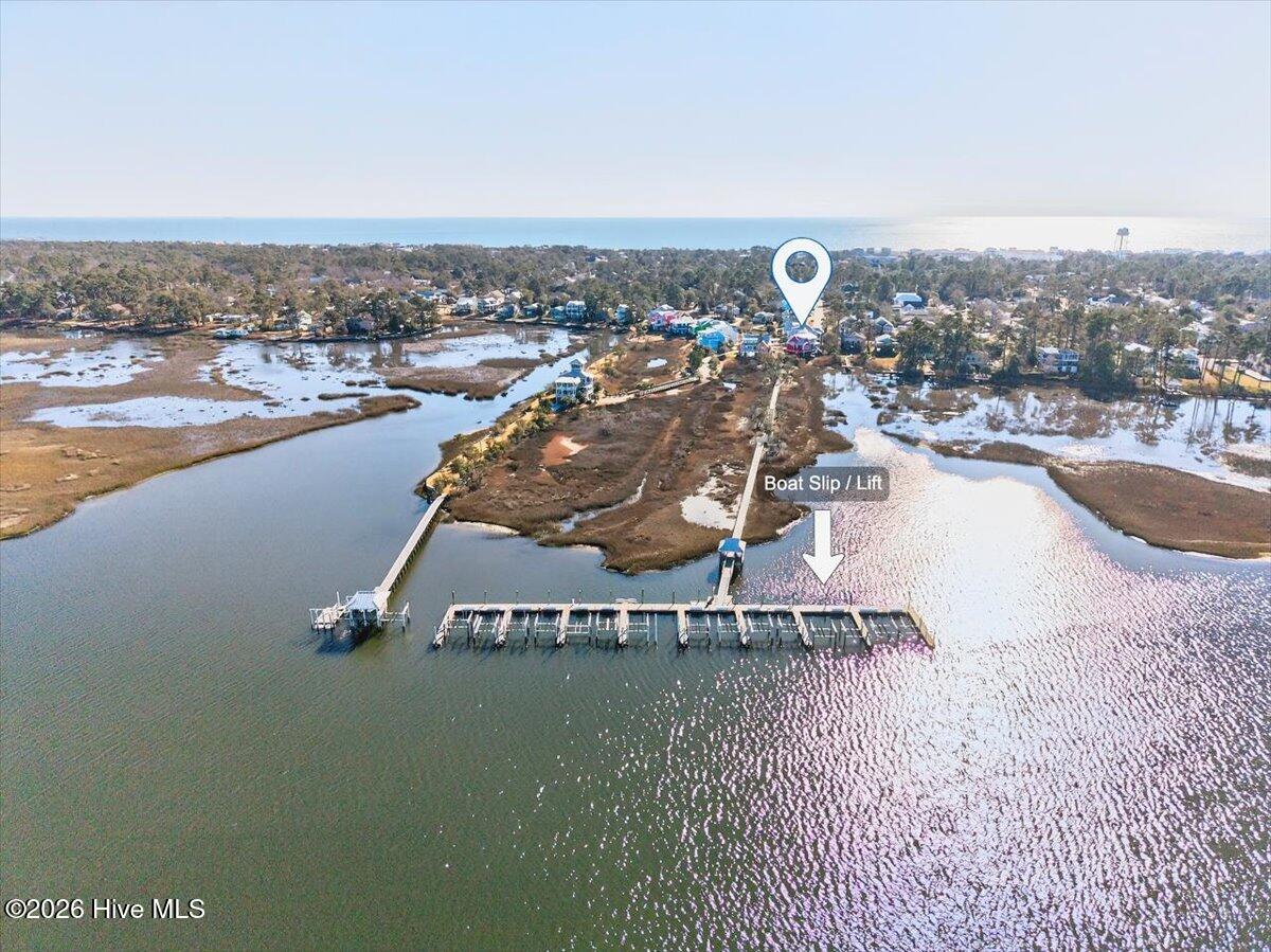102 Lucas Cove