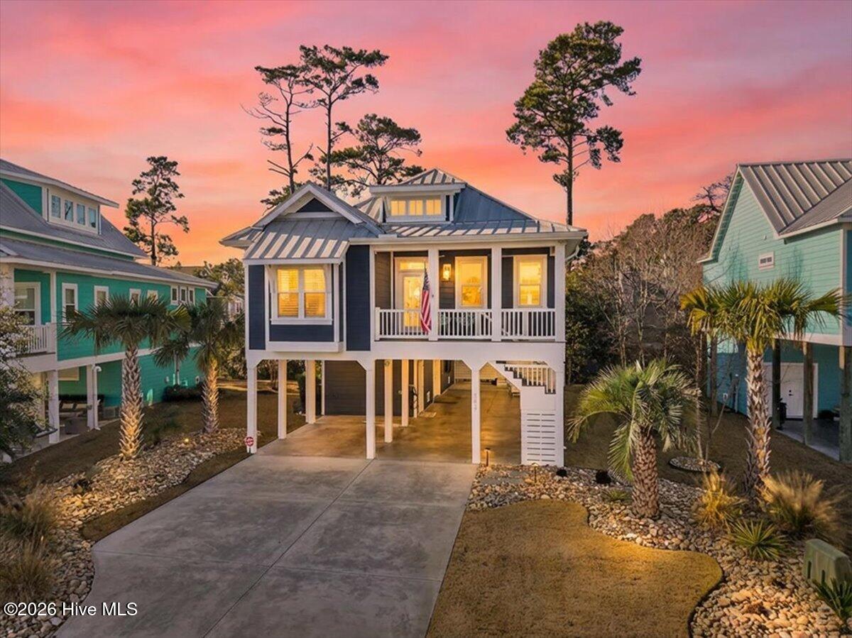 102 Lucas Cove