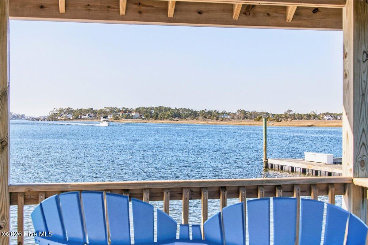 102 Lucas Cove
