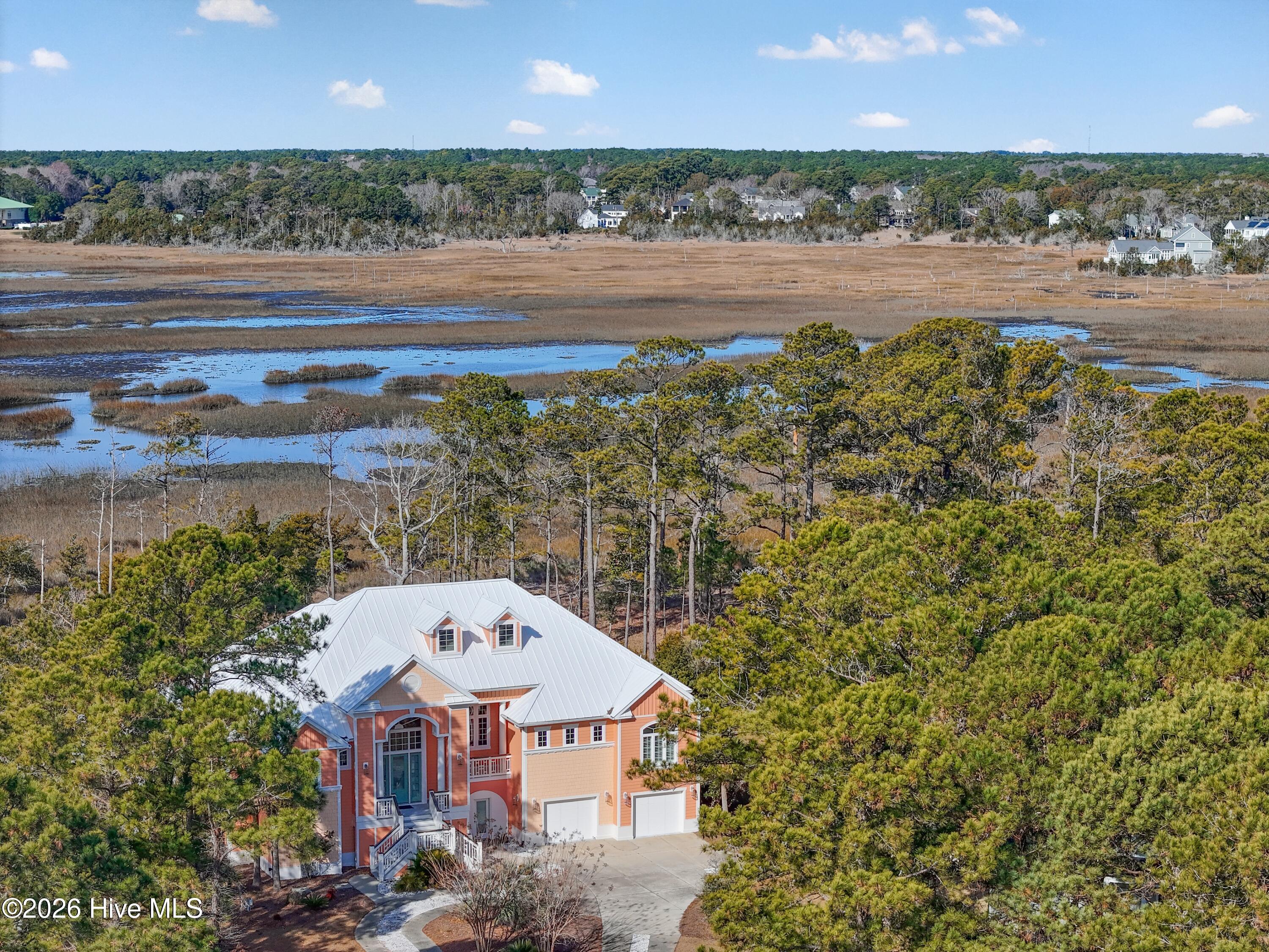 3402 Turnbuckle Lane SE