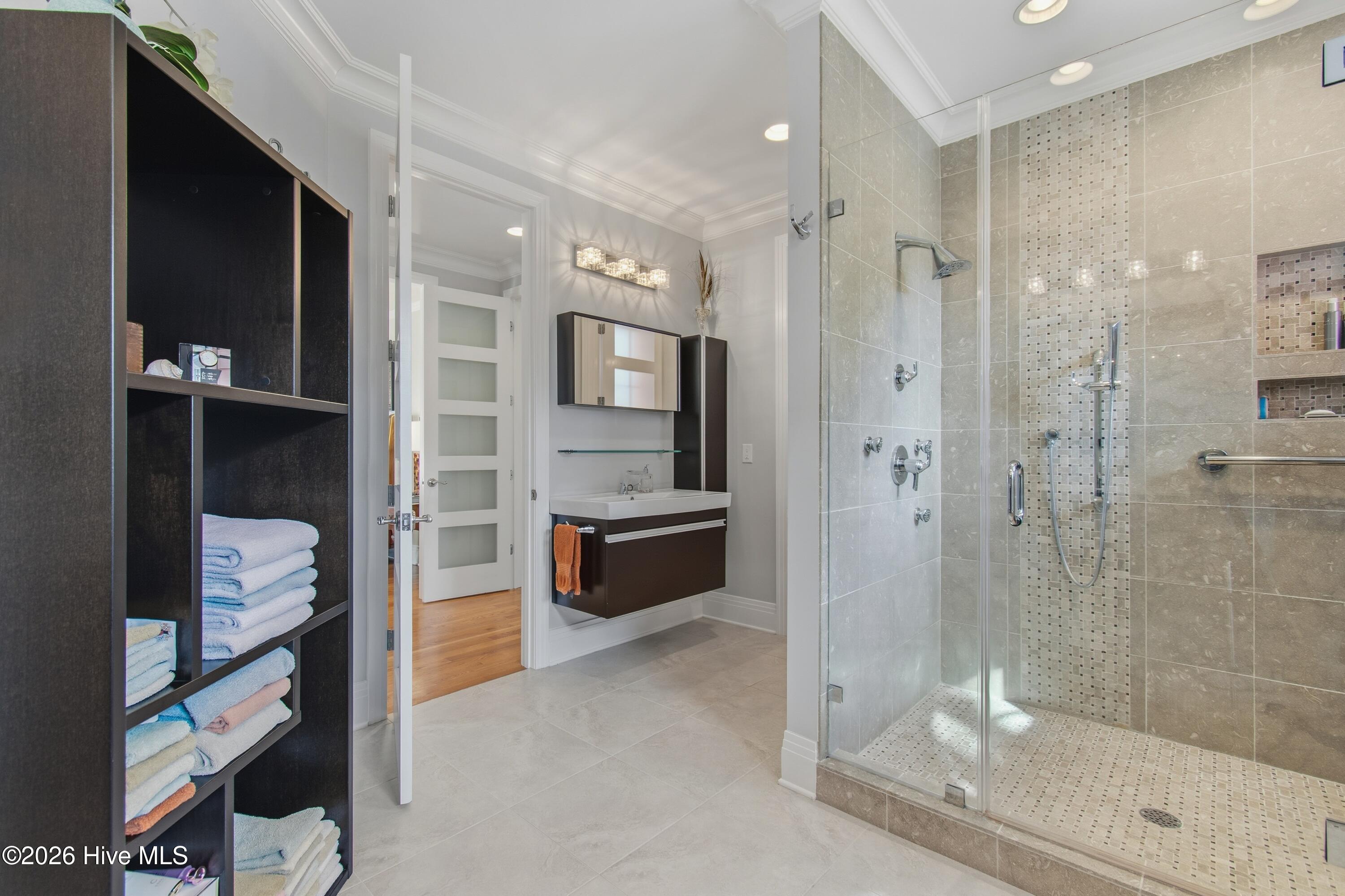 3402 Turnbuckle Lane SE