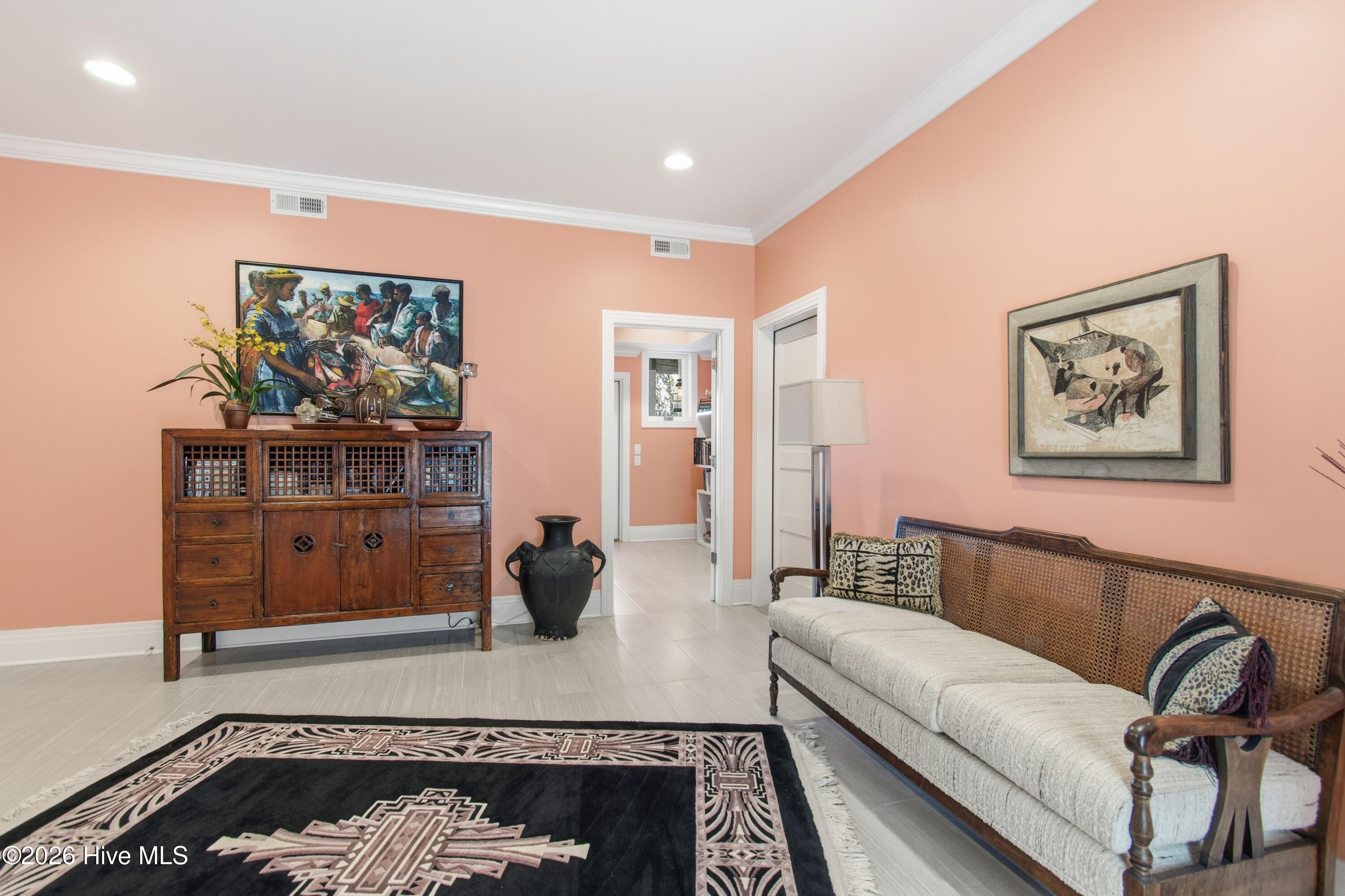 3402 Turnbuckle Lane SE