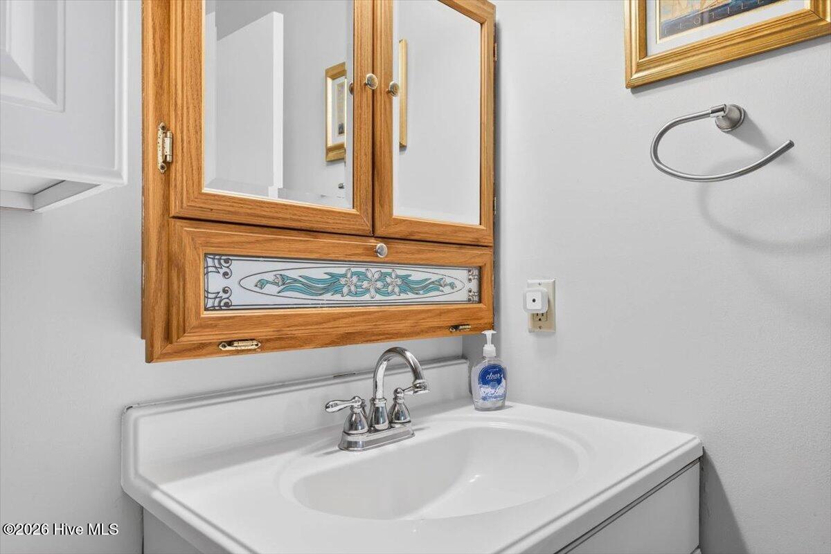 204 NE 36th Street