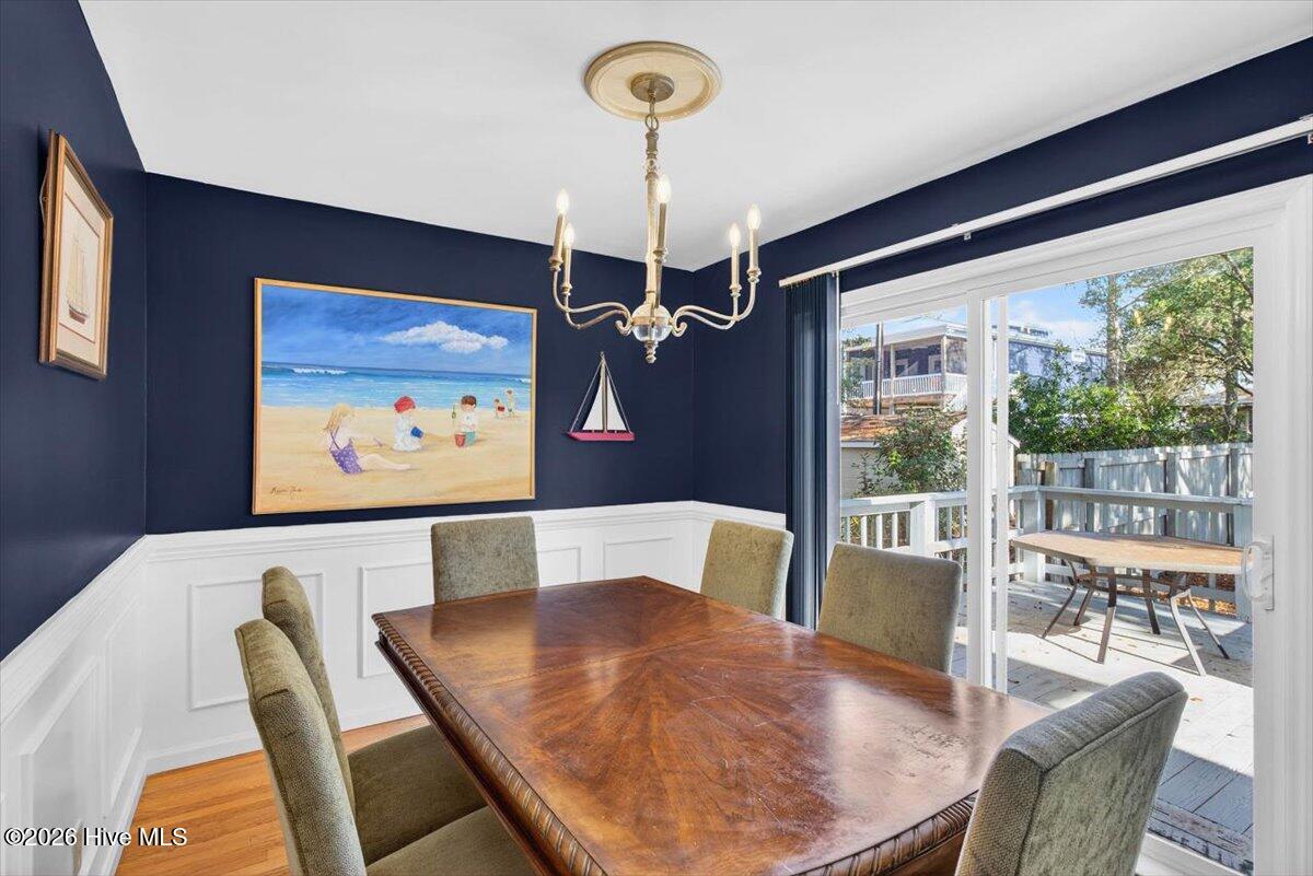 204 NE 36th Street