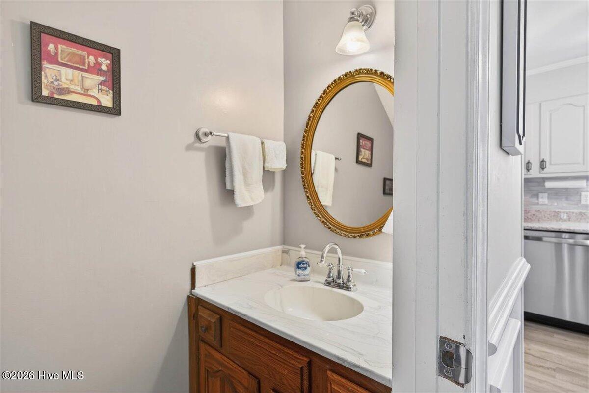 204 NE 36th Street